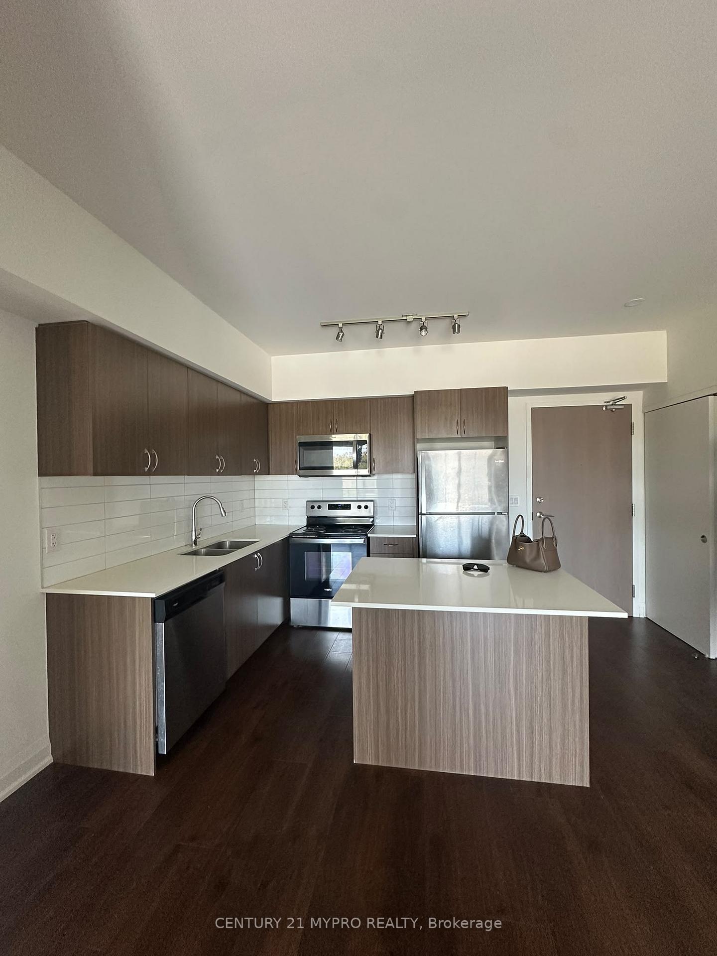 Photo of Unit 1007, 58 Lakeside Terrace
