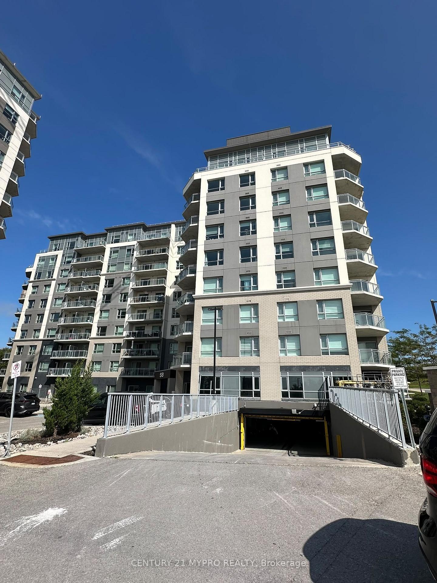 Photo 2 of Unit 1007, 58 Lakeside Terrace, Barrie, Little Lake — HOMEH