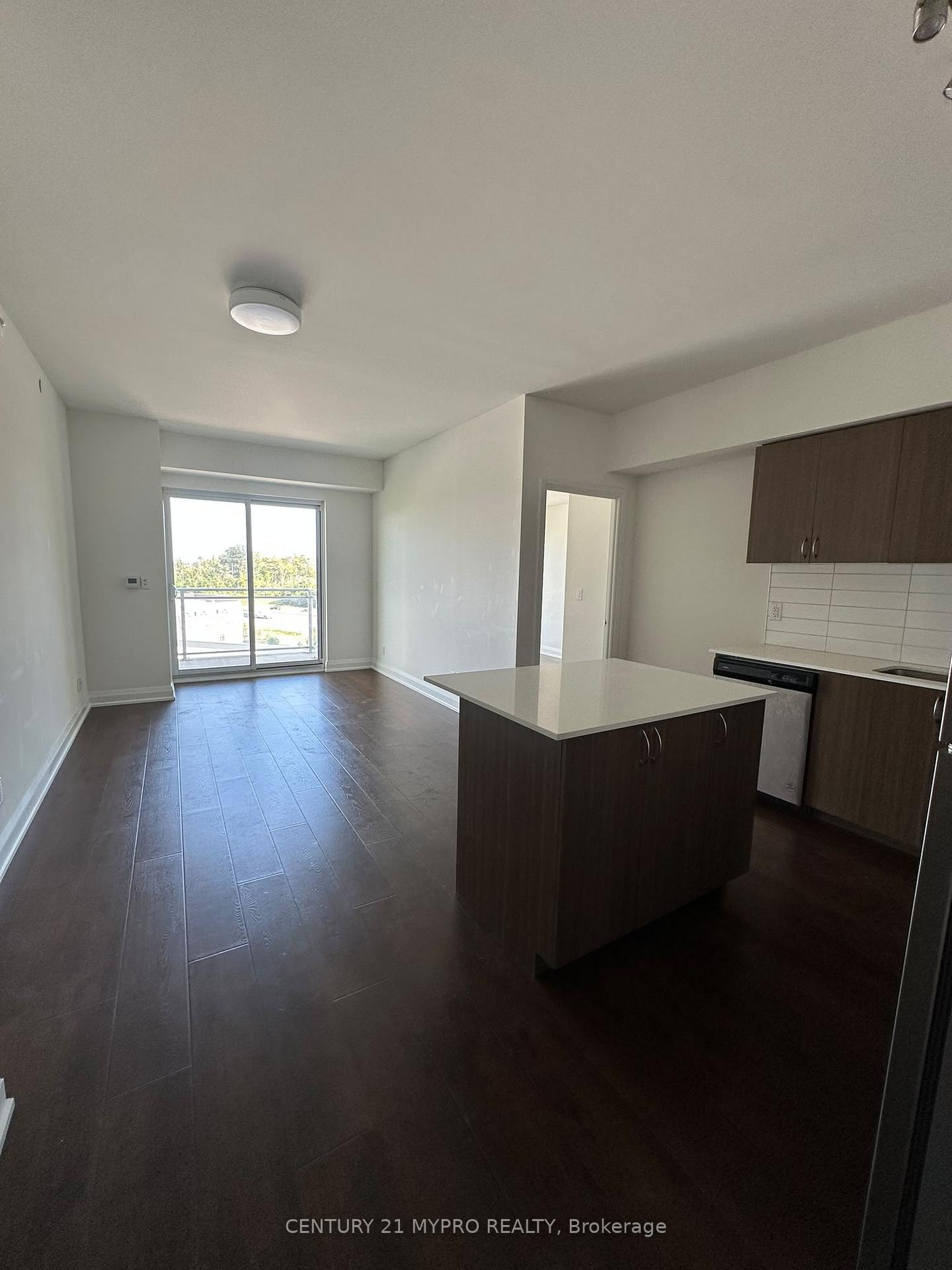 Photo 7 of Unit 1007, 58 Lakeside Terrace, Barrie, Little Lake — HOMEH