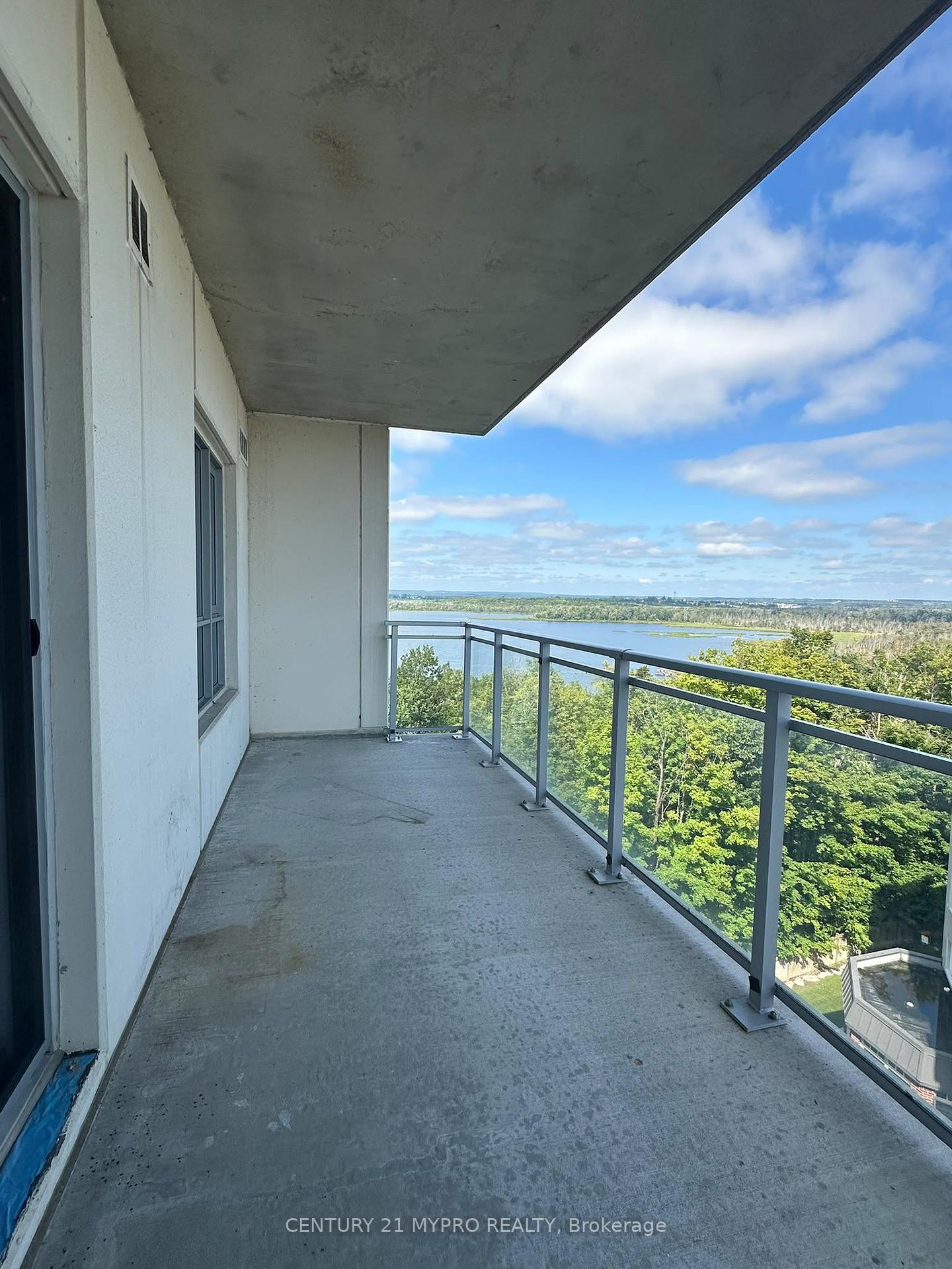 Photo 16 of Unit 1007, 58 Lakeside Terrace, Barrie, Little Lake — HOMEH