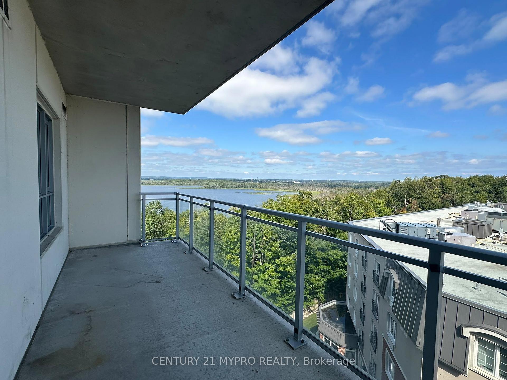 Photo 17 of Unit 1007, 58 Lakeside Terrace, Barrie, Little Lake — HOMEH