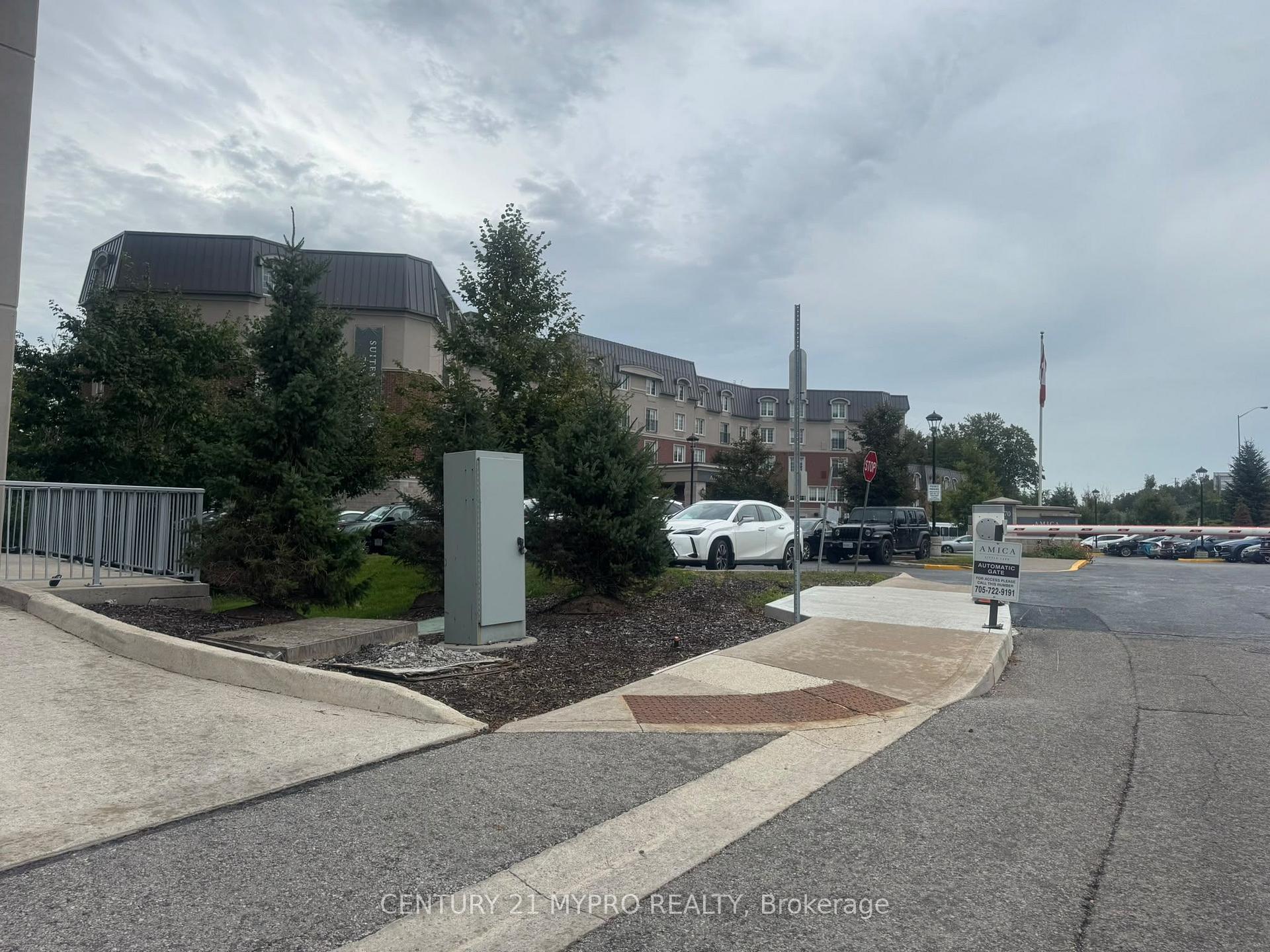 Photo 20 of Unit 1007, 58 Lakeside Terrace, Barrie, Little Lake — HOMEH