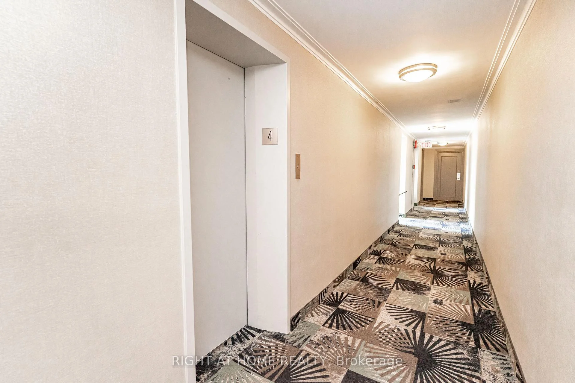 Photo 11 of Unit 406, 185 Stephen Drive, Etobicoke, Stonegate-Queensway — HOMEH