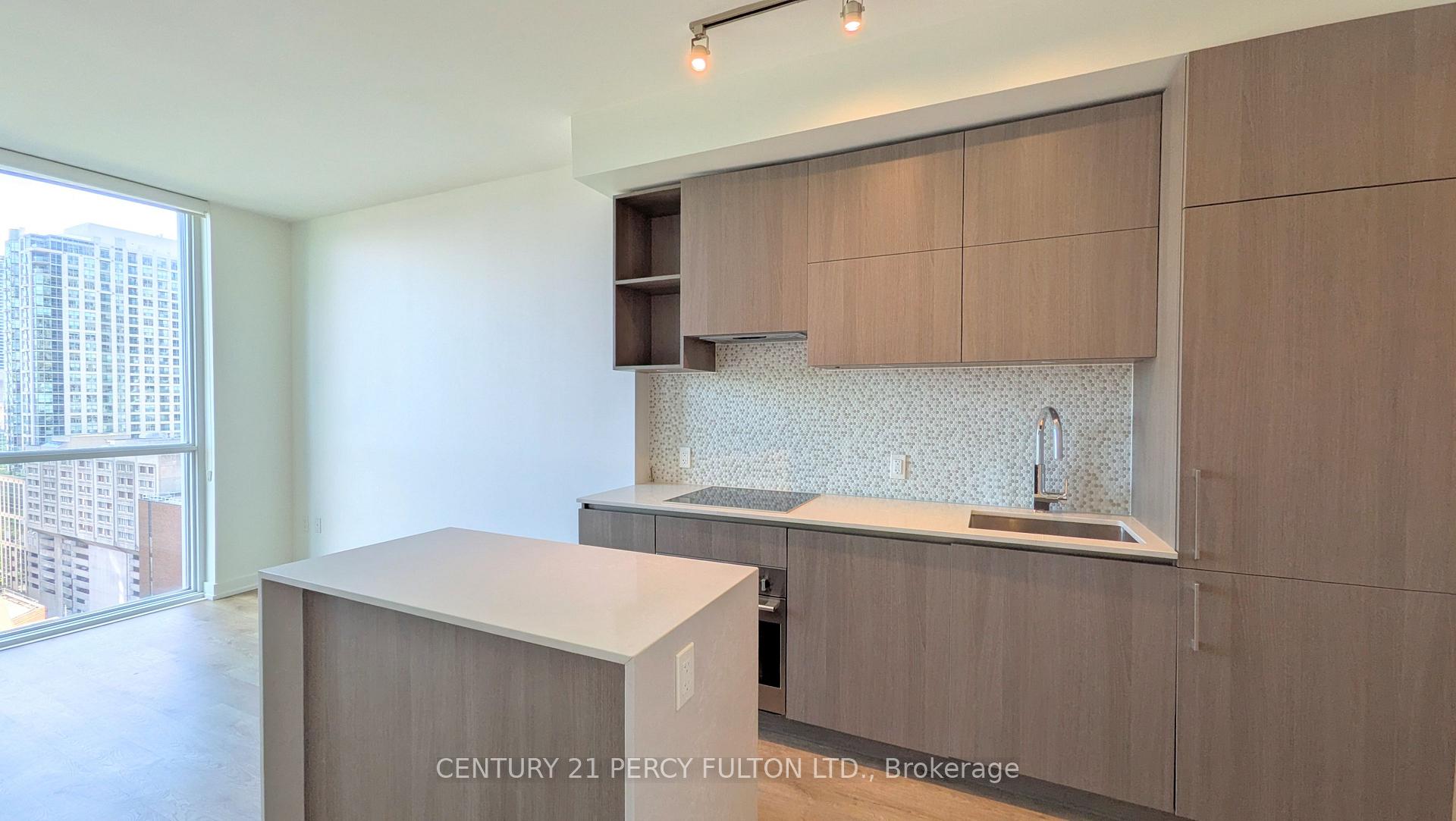 Photo 3 of Unit 1610, 1 Yorkville Avenue, Toronto, The Annex — HOMEH