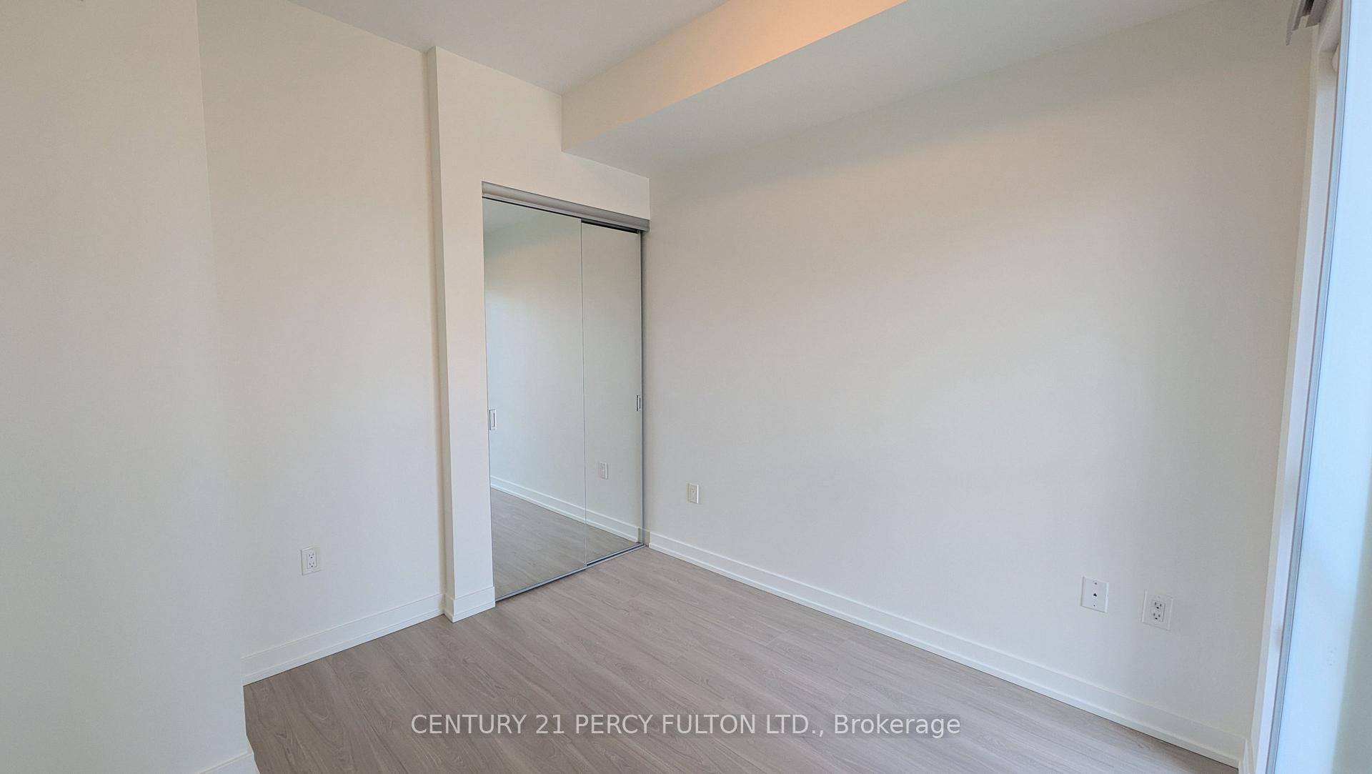 Photo 7 of Unit 1610, 1 Yorkville Avenue, Toronto, The Annex — HOMEH