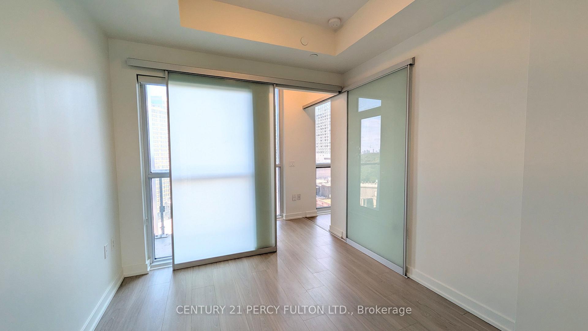 Photo 8 of Unit 1610, 1 Yorkville Avenue, Toronto, The Annex — HOMEH