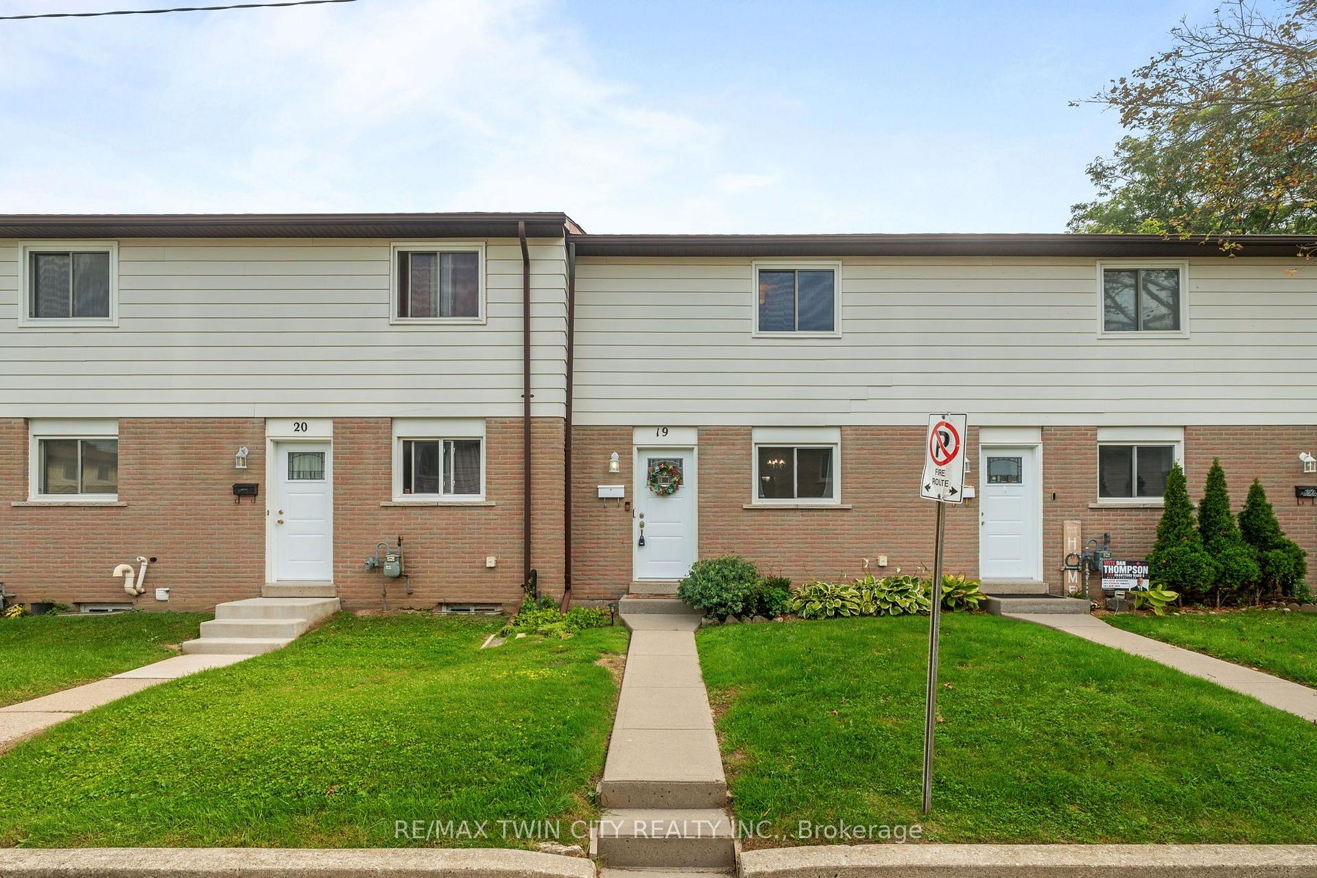 Photo 2 of Unit 19, 379 Darling Street, Brantford, East Ward — HOMEH