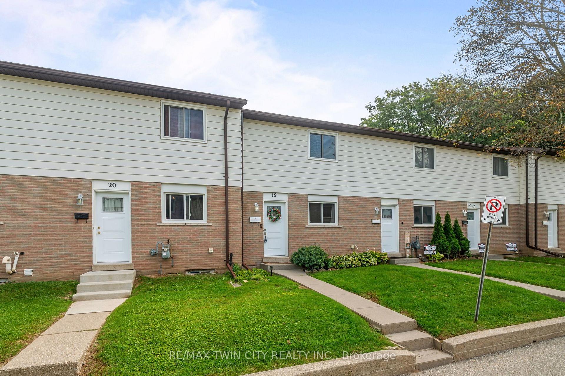 Photo 3 of Unit 19, 379 Darling Street, Brantford, East Ward — HOMEH