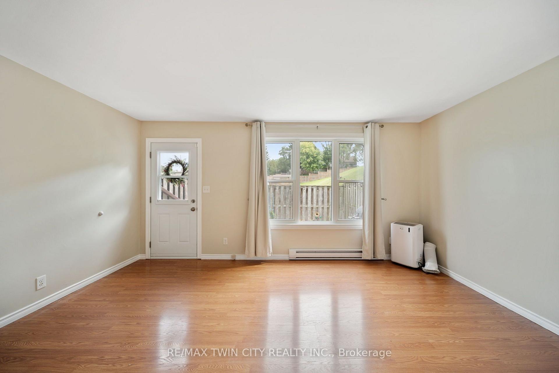 Photo 15 of Unit 19, 379 Darling Street, Brantford, East Ward — HOMEH