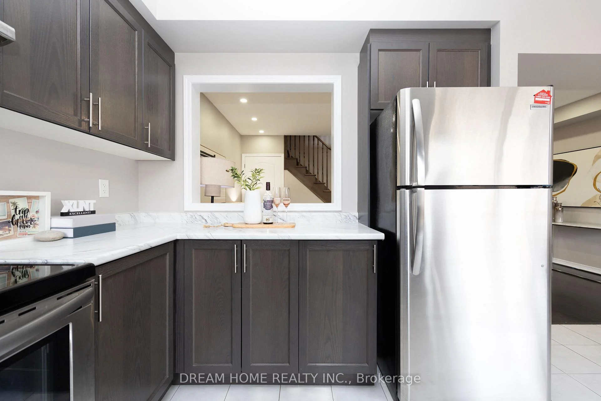 Photo 28 of 24 Spofford Drive, Whitchurch-Stouffville, Stouffville — HOMEH