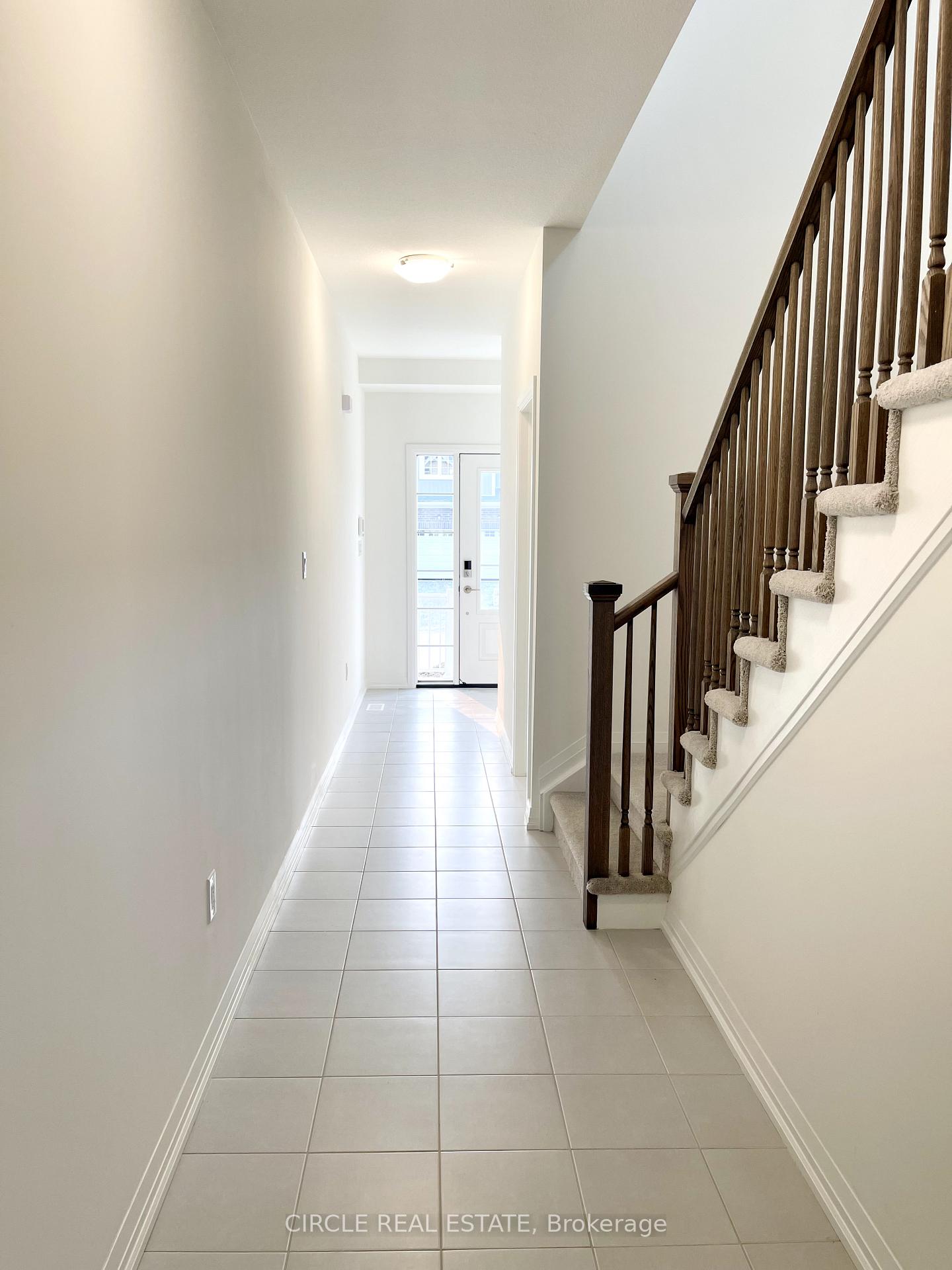 Photo 3 of 160 Bur Oak Drive, Thorold, Confederation Heights — HOMEH