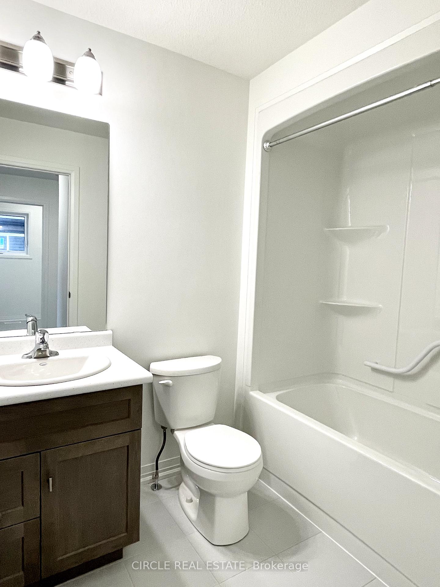 Photo 22 of 160 Bur Oak Drive, Thorold, Confederation Heights — HOMEH