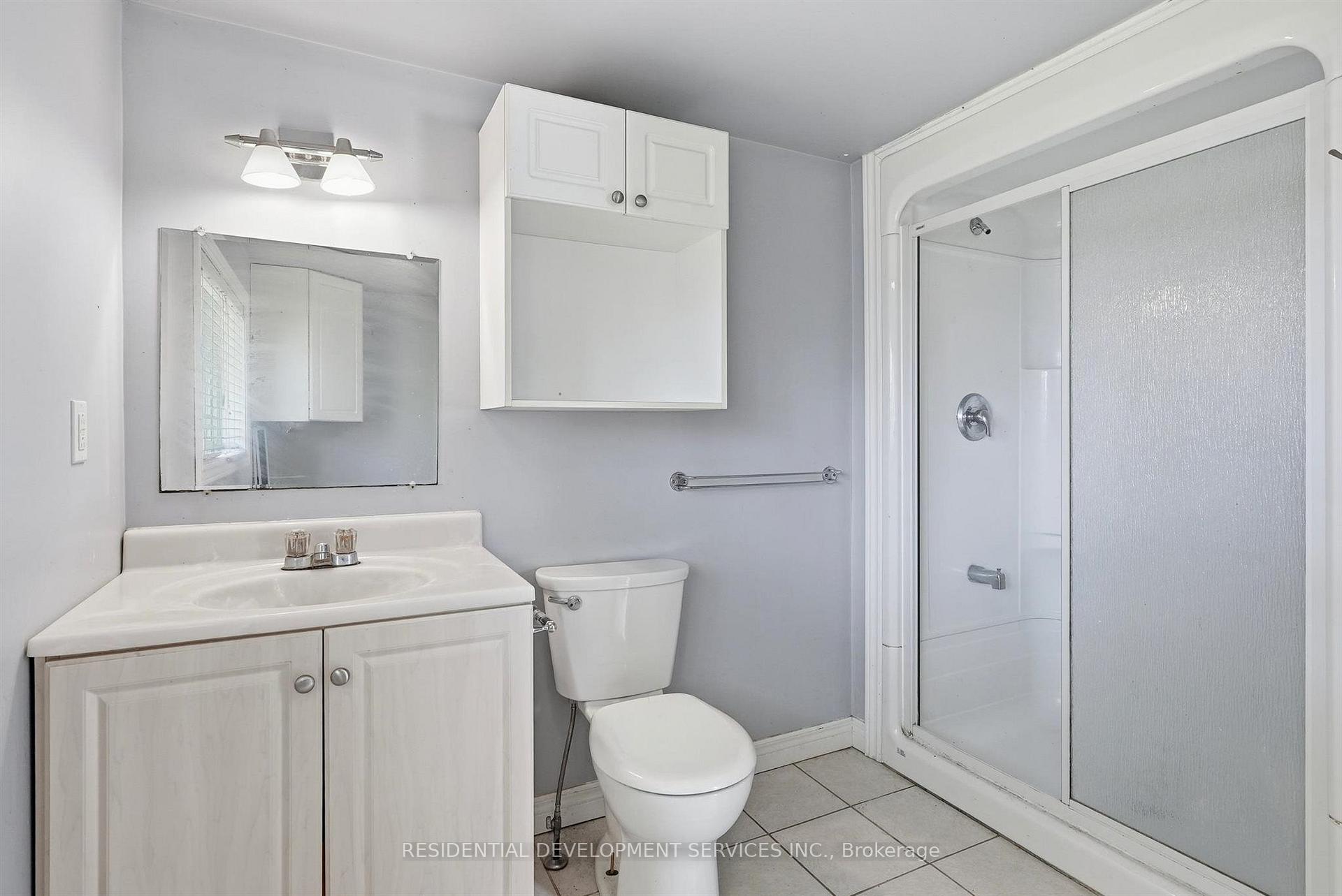 Photo 29 of 21 Eastgate Crescent, Scarborough, Clairlea-Birchmount — HOMEH