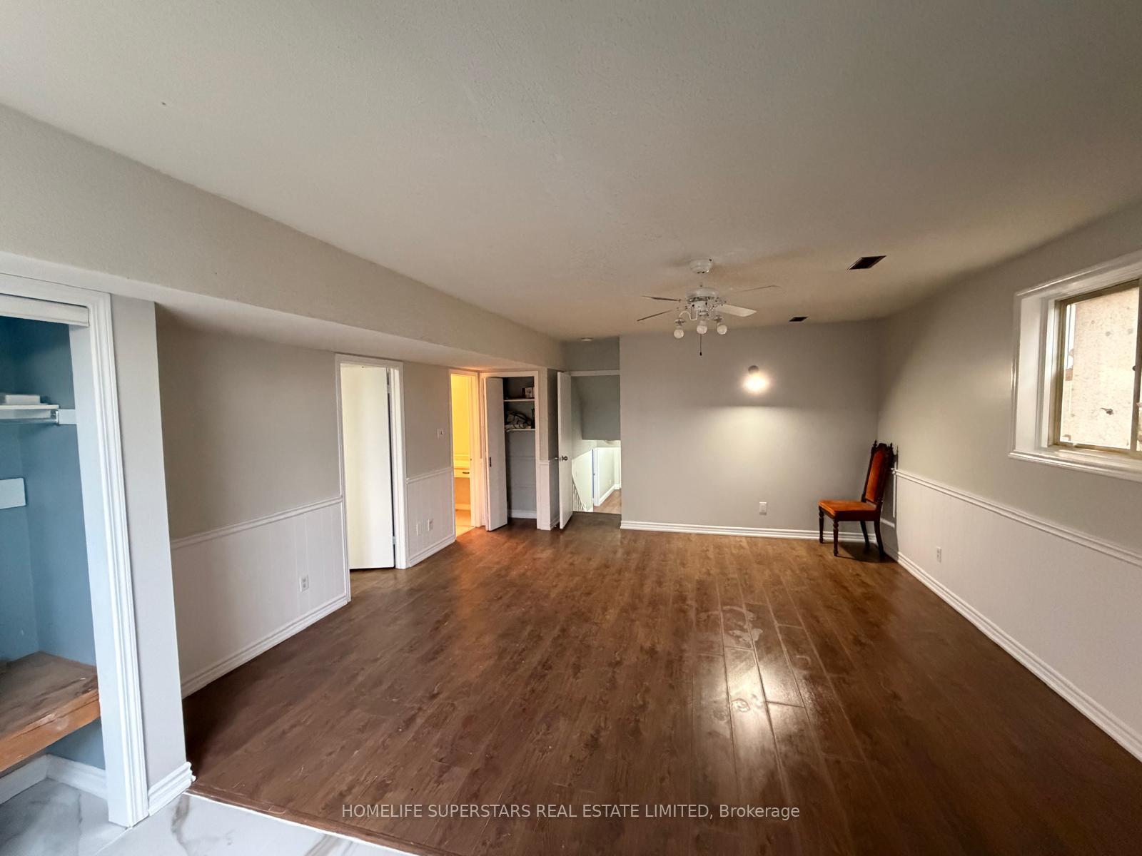 Photo 4 of 2 Hoddle Crescent, Kitchener, Forest Heights — HOMEH
