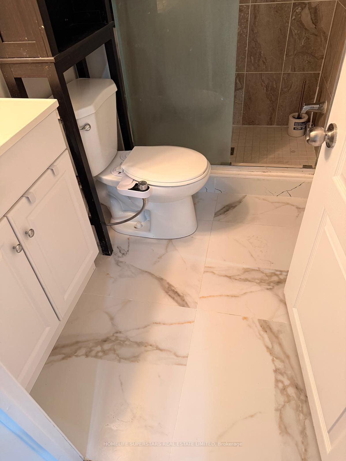 Photo 14 of 2 Hoddle Crescent, Kitchener, Forest Heights — HOMEH