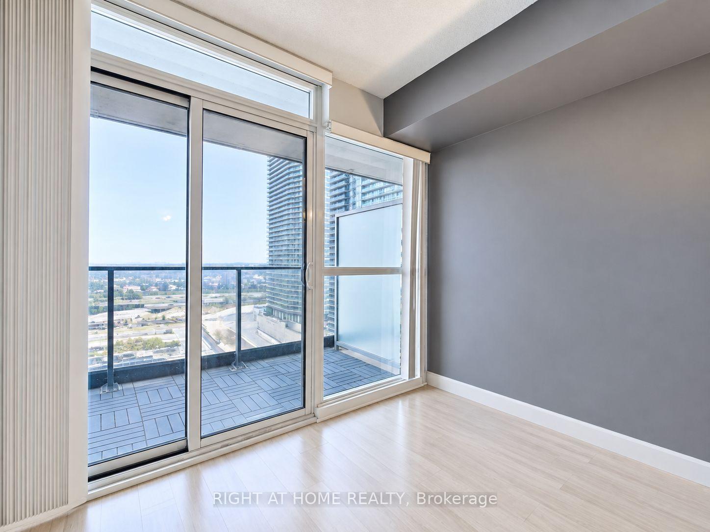 Photo 11 of Unit 1701B, 19 Singer Court, North York, Bayview Village — HOMEH