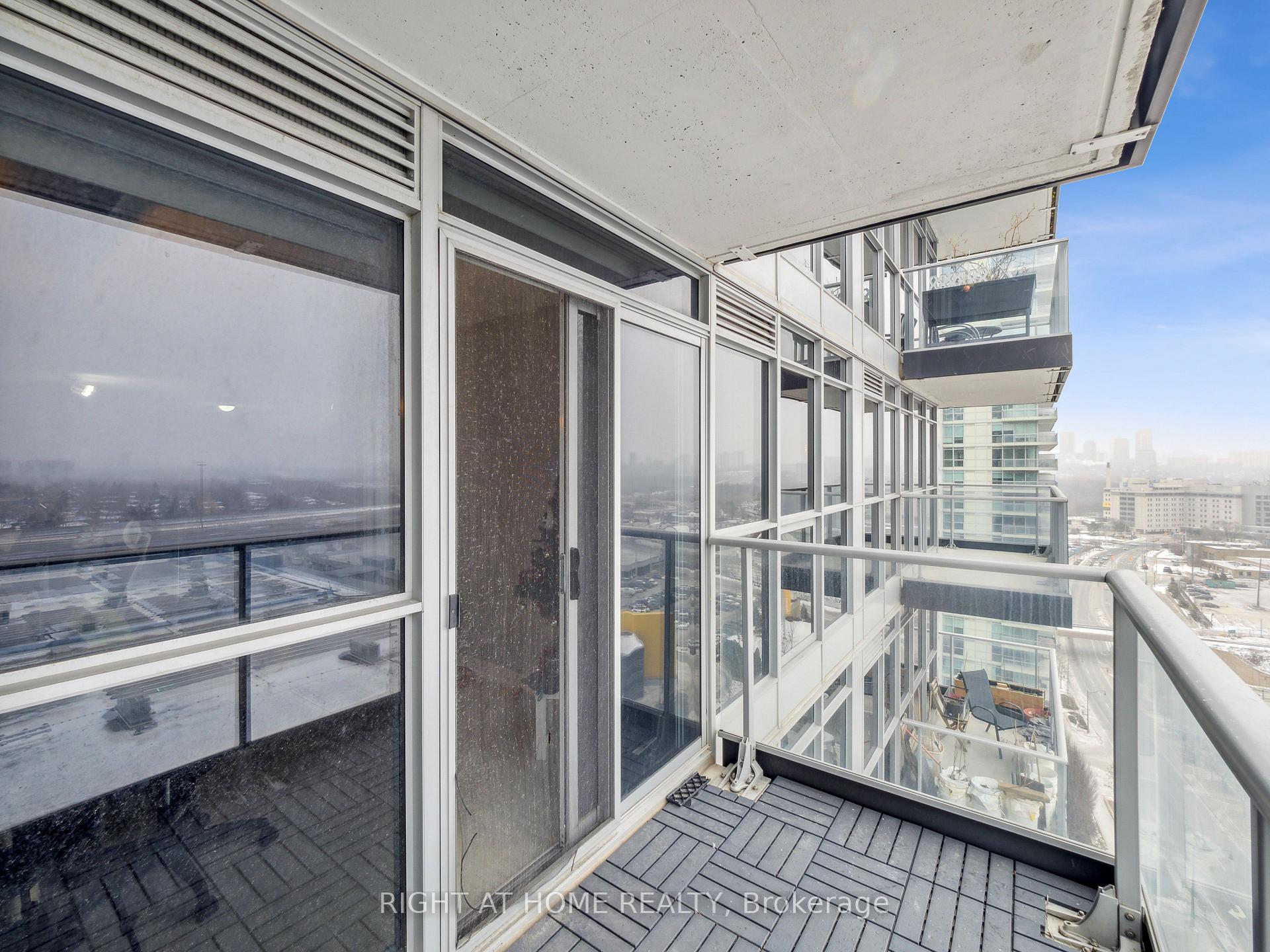 Photo 13 of Unit 1701B, 19 Singer Court, North York, Bayview Village — HOMEH