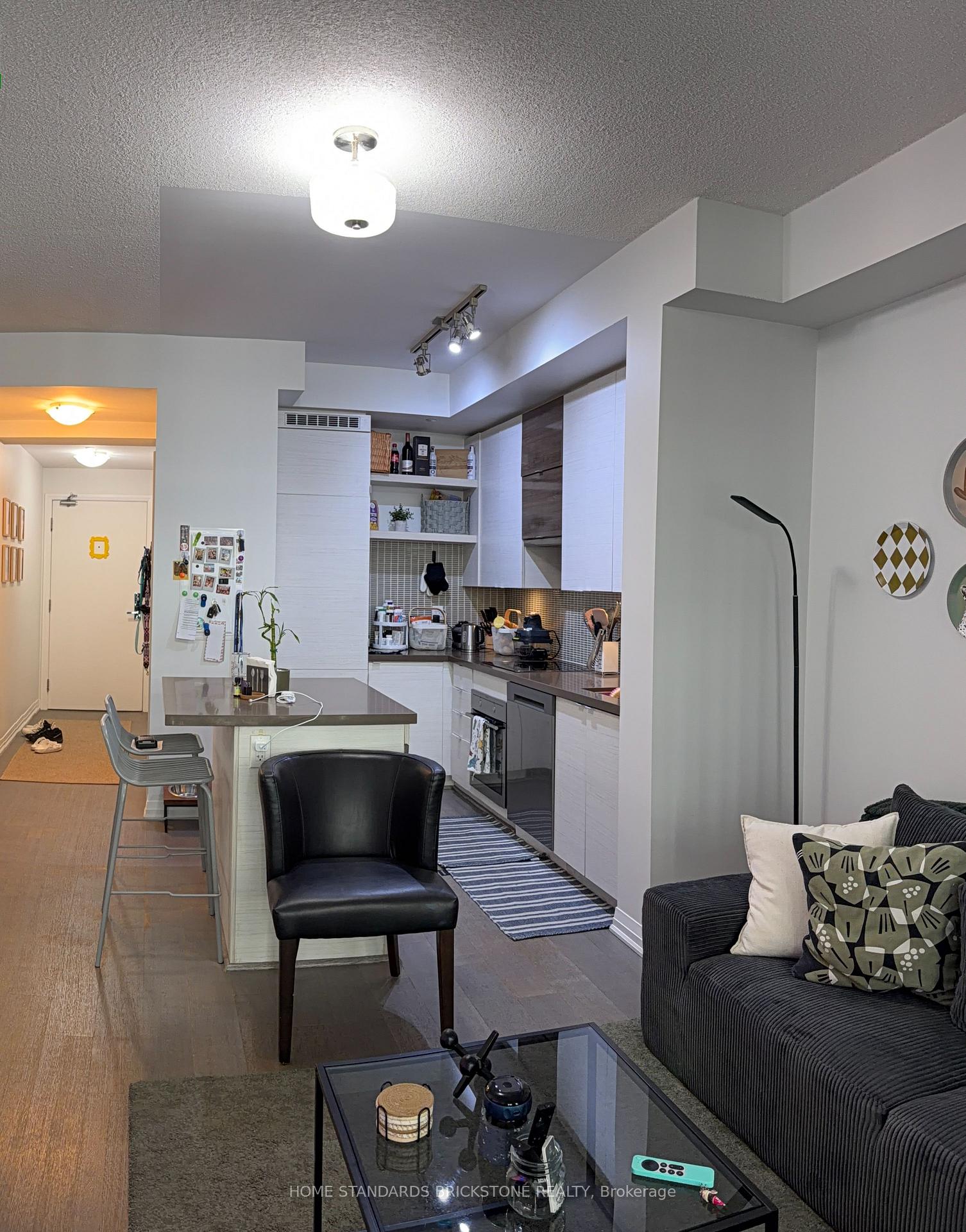 Photo 13 of Unit 617, 59 Annie Craig Drive, Etobicoke, Mimico — HOMEH