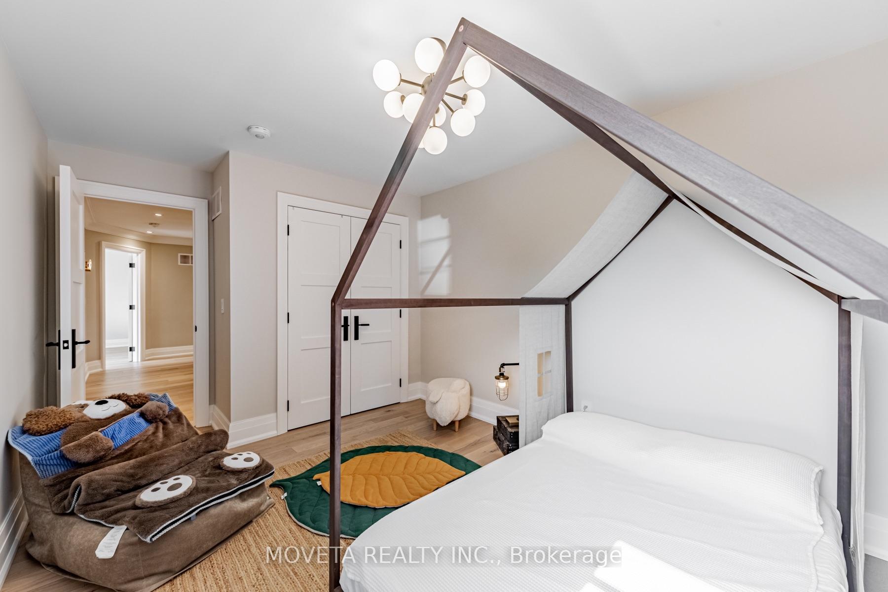 Photo 33 of 59 Mellings Drive, Vaughan, East Woodbridge — HOMEH
