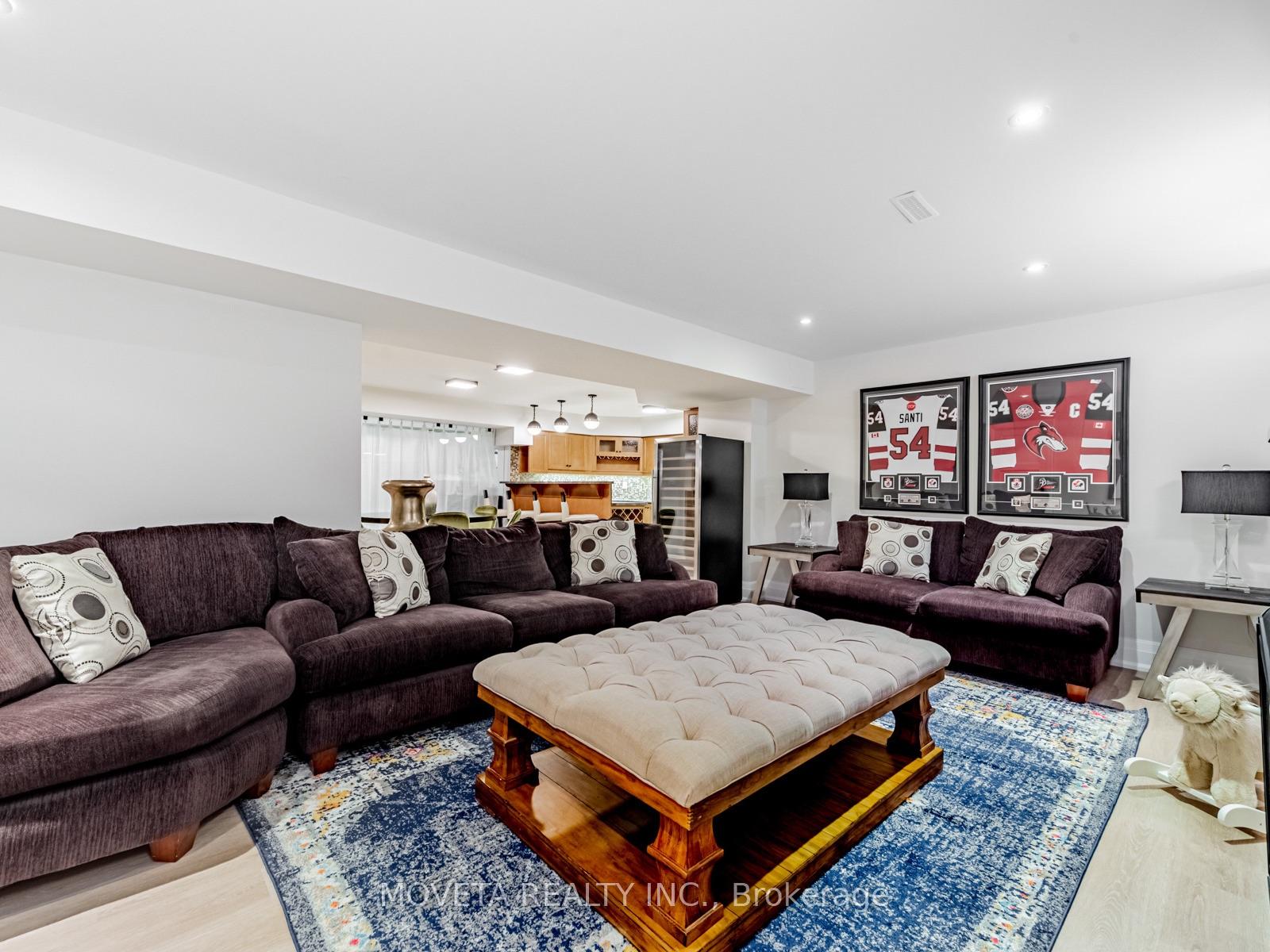 Photo 34 of 59 Mellings Drive, Vaughan, East Woodbridge — HOMEH