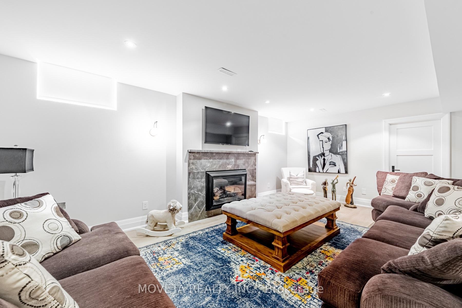 Photo 35 of 59 Mellings Drive, Vaughan, East Woodbridge — HOMEH
