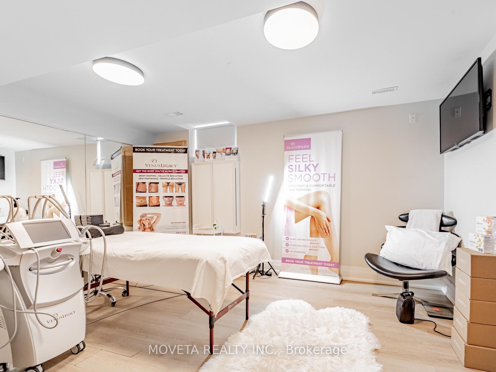 Photo 40 of 59 Mellings Drive, Vaughan, East Woodbridge — HOMEH