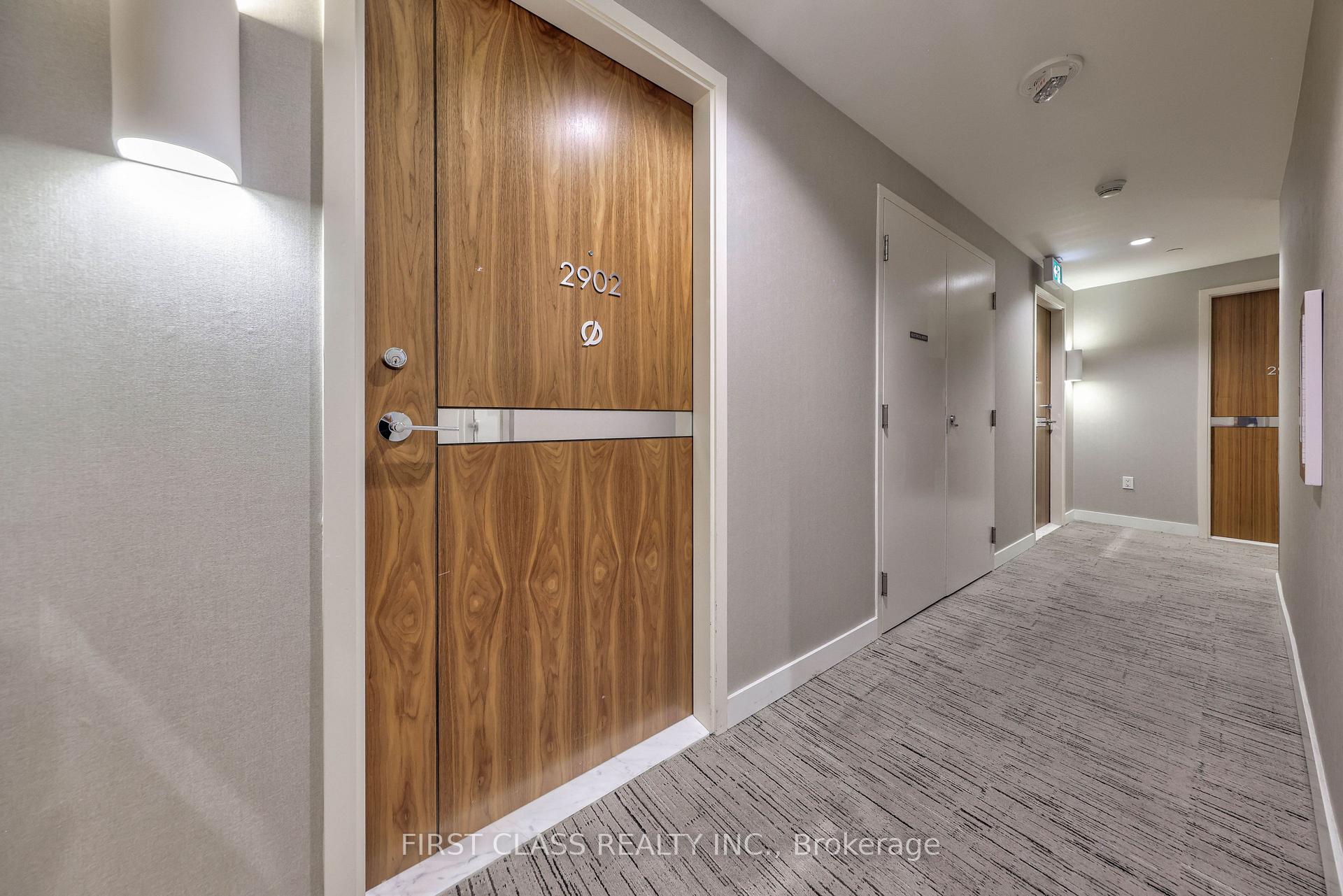 Photo 5 of Unit 2902, 85 Mcmahon Drive, North York, Bayview Village — HOMEH