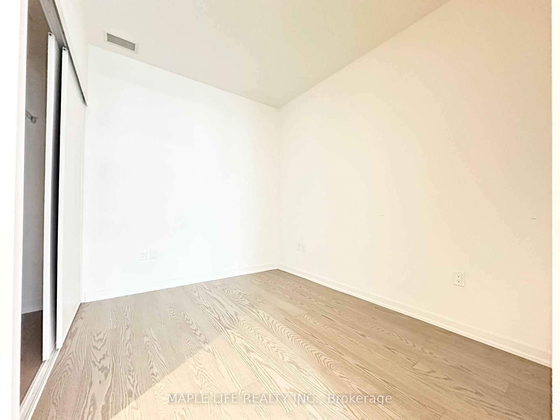 Photo 9 of Unit 603, 448 Burnhamthorpe Road, Mississauga, City Centre — HOMEH
