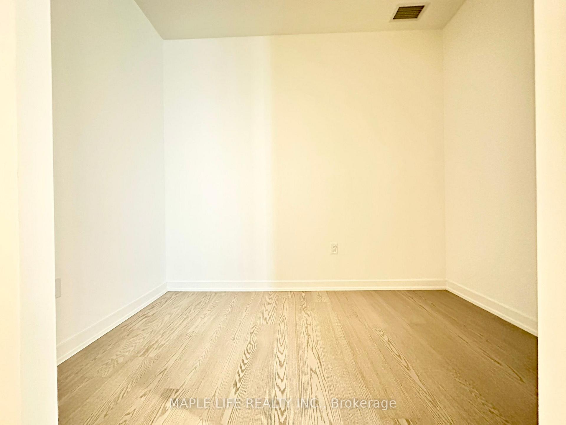 Photo 19 of Unit 603, 448 Burnhamthorpe Road, Mississauga, City Centre — HOMEH