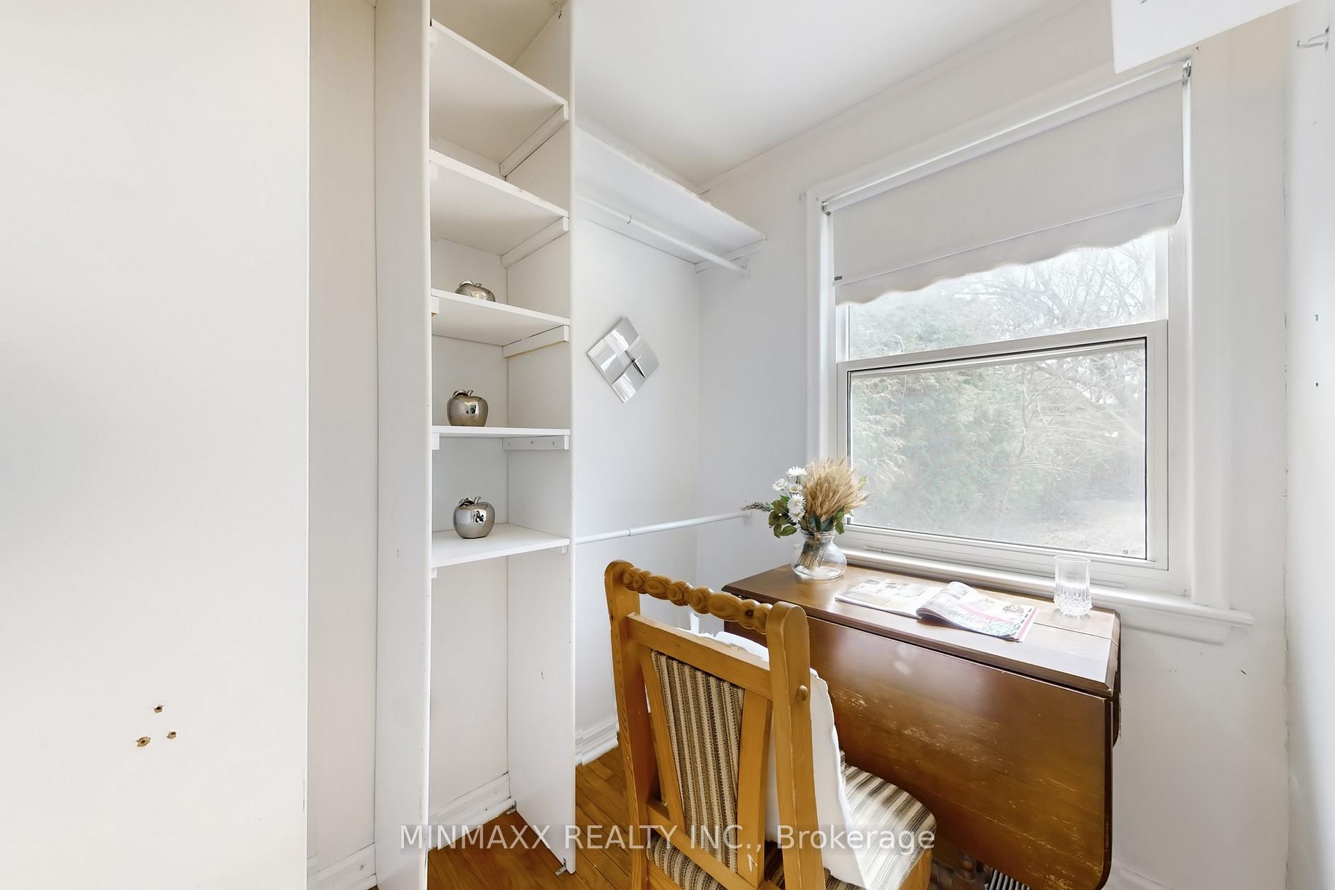 Photo 24 of 632 Inverness Avenue, Burlington, LaSalle — HOMEH