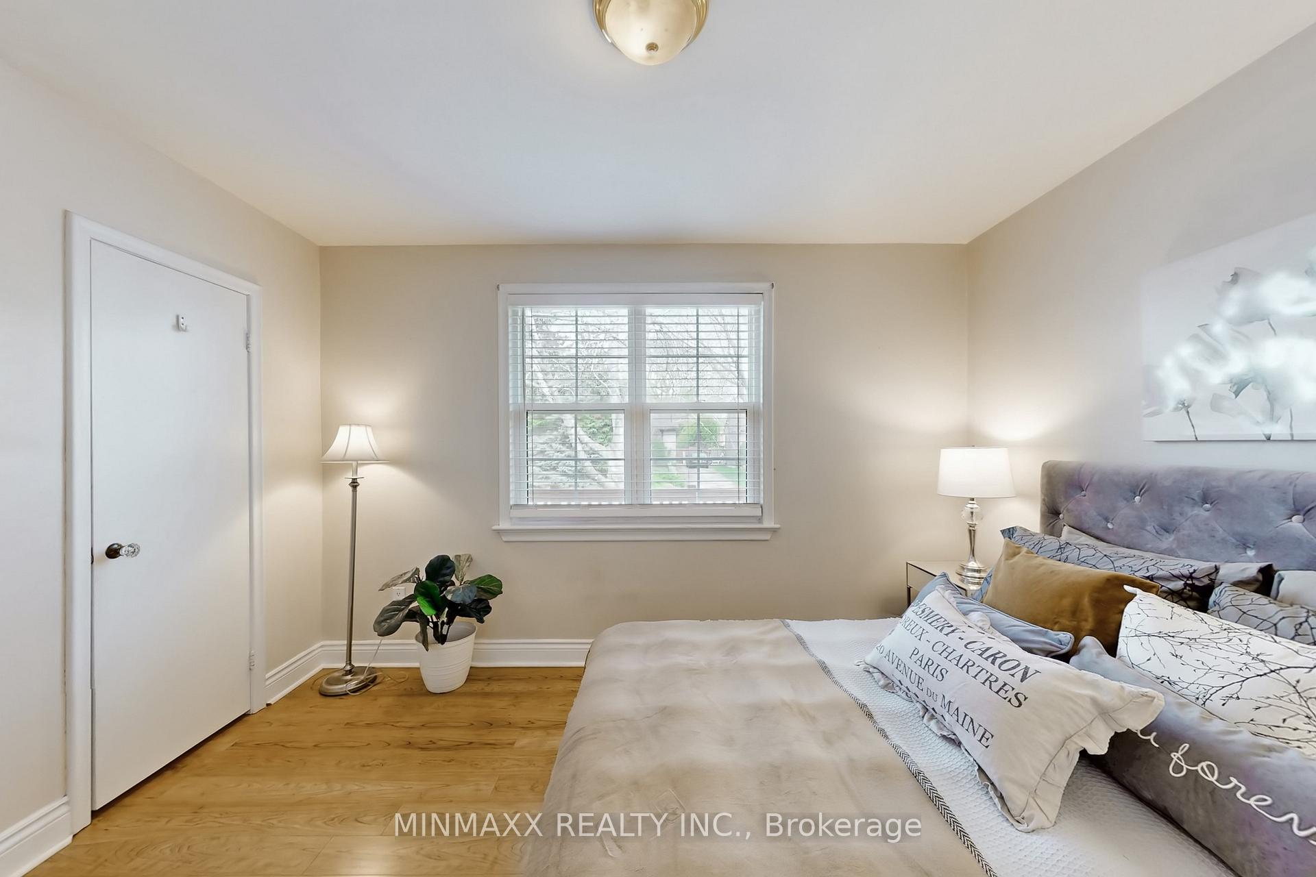 Photo 27 of 632 Inverness Avenue, Burlington, LaSalle — HOMEH