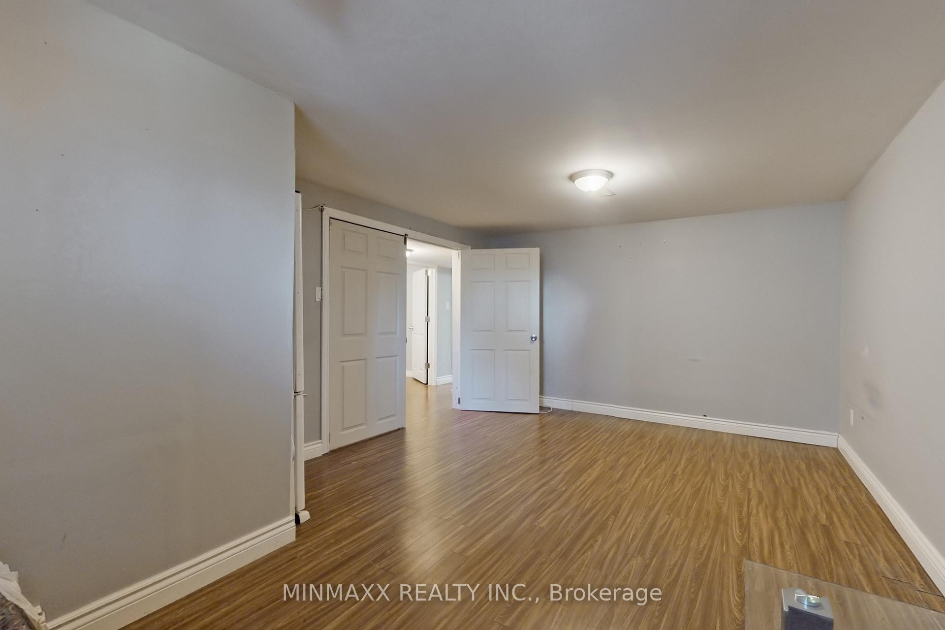 Photo 34 of 632 Inverness Avenue, Burlington, LaSalle — HOMEH