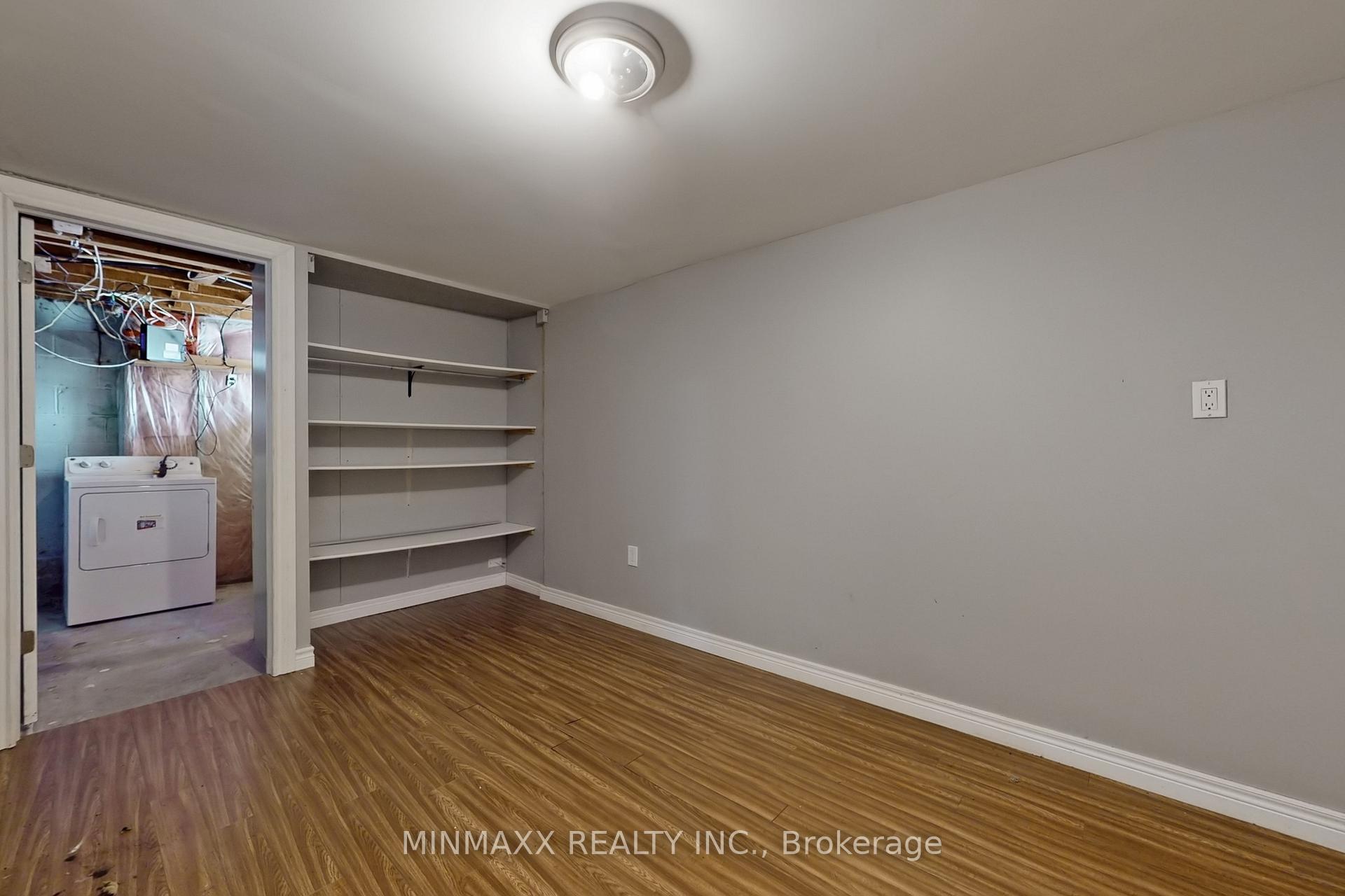 Photo 35 of 632 Inverness Avenue, Burlington, LaSalle — HOMEH