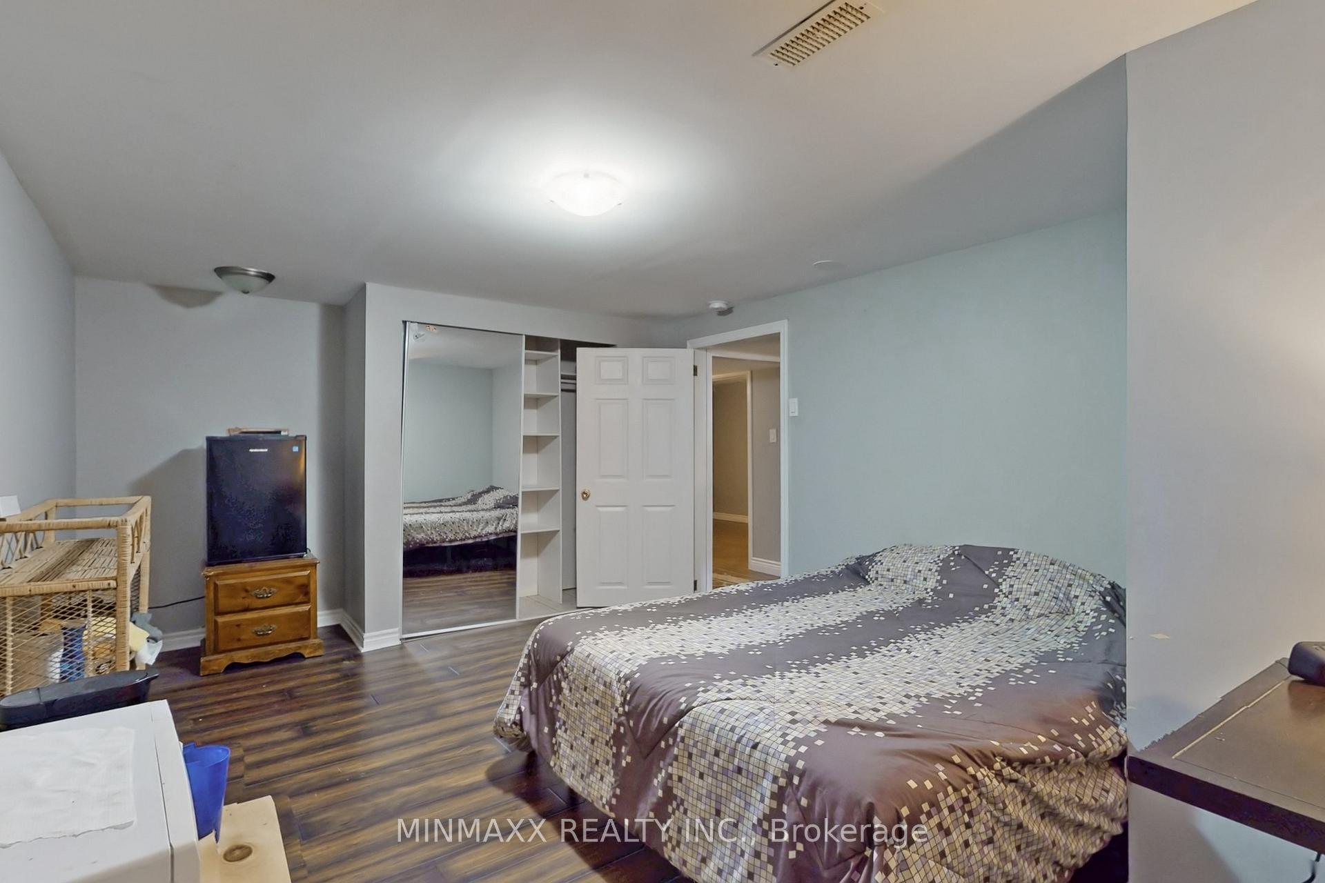 Photo 39 of 632 Inverness Avenue, Burlington, LaSalle — HOMEH