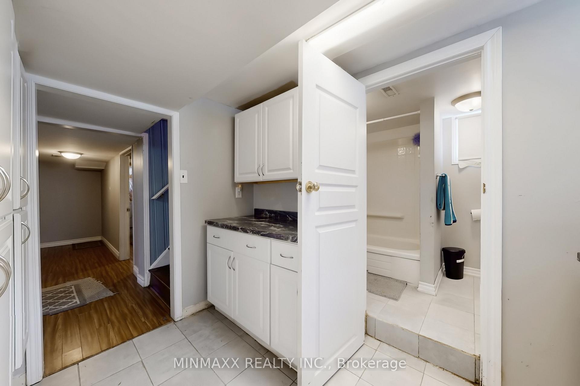 Photo 41 of 632 Inverness Avenue, Burlington, LaSalle — HOMEH