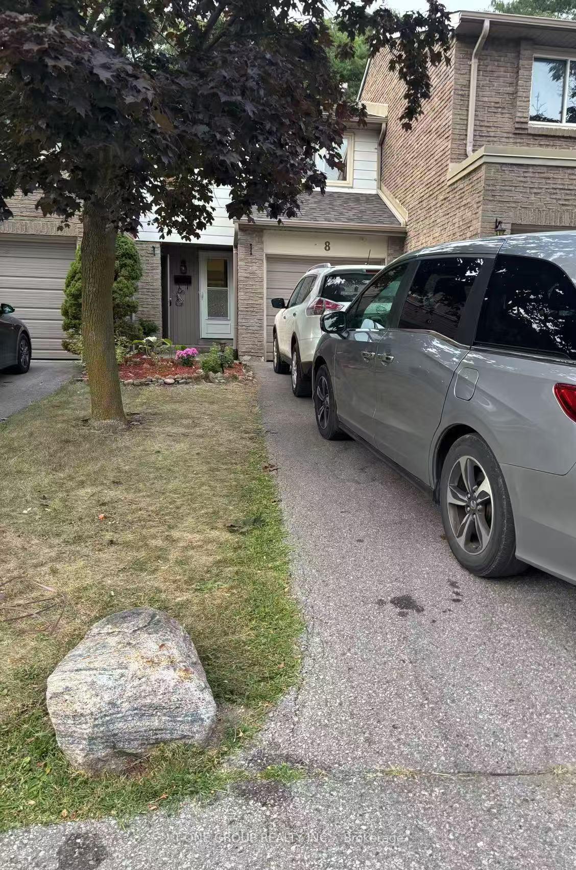 Photo 22 of 8 Camelot Way, Markham, Markham Village — HOMEH