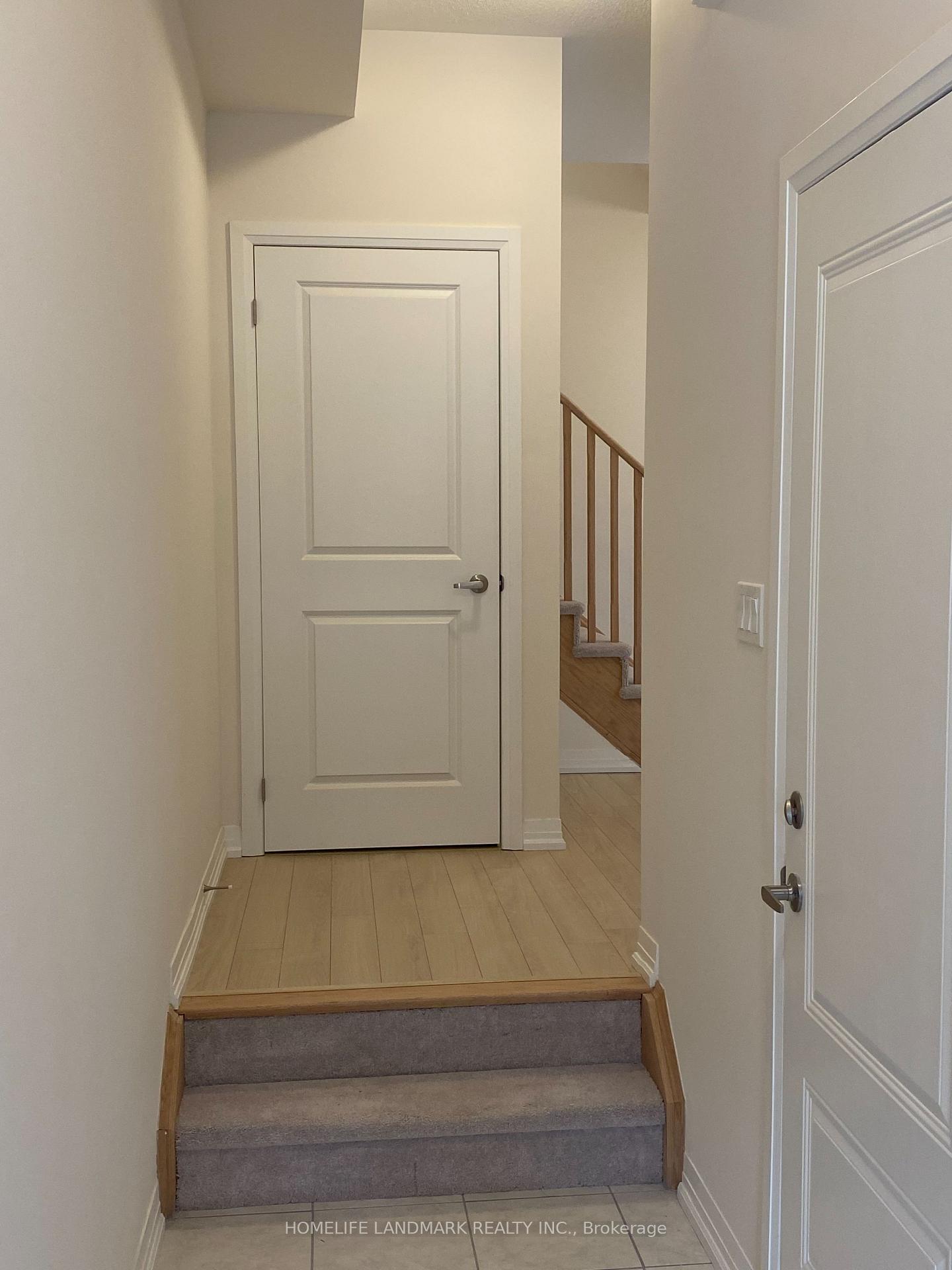 Photo 4 of 67 Carneros Way, Markham, Cedar Grove — HOMEH