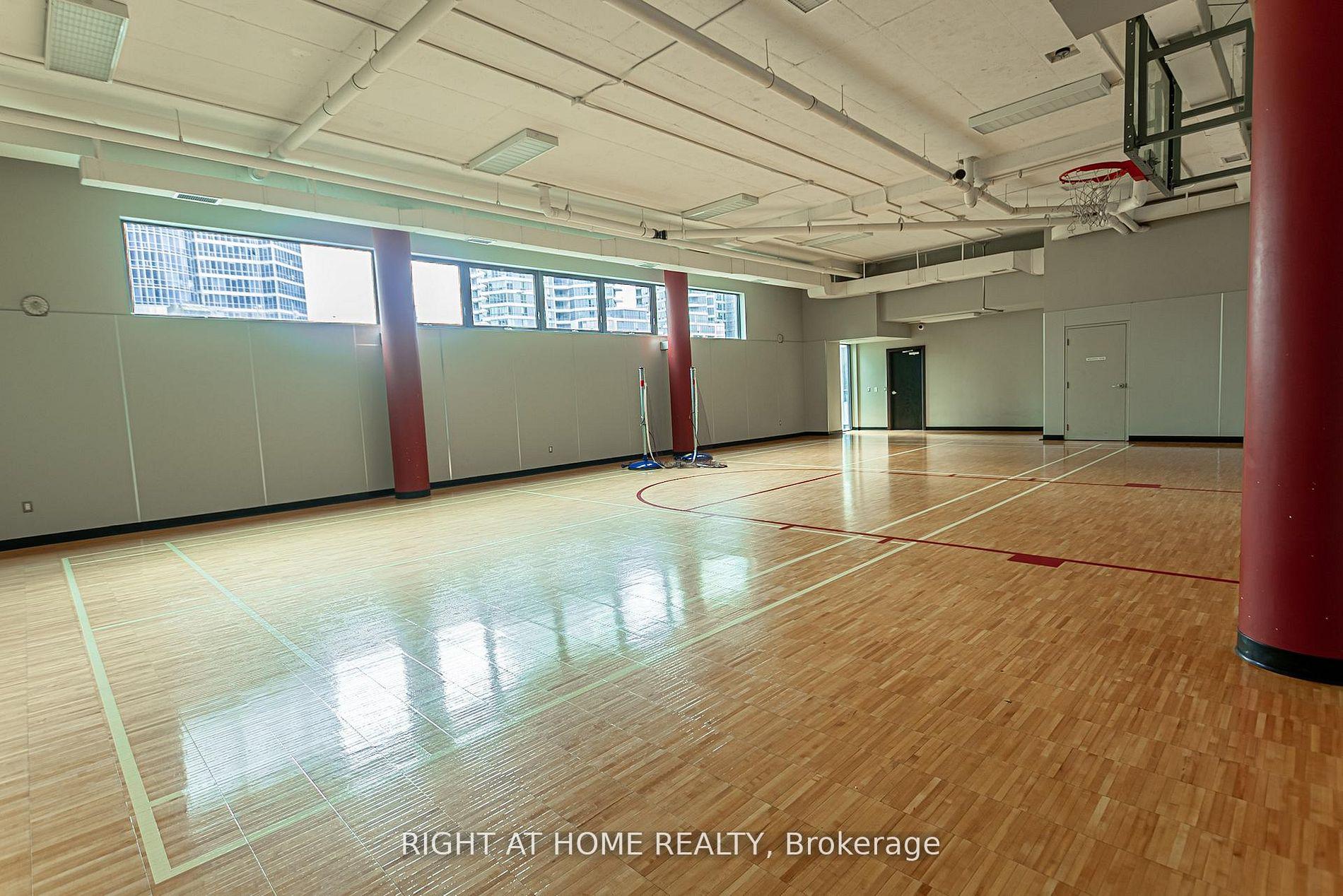 Photo 9 of Unit 2106, 19 Grand Trunk Crescent, Toronto, Waterfront Communities — HOMEH