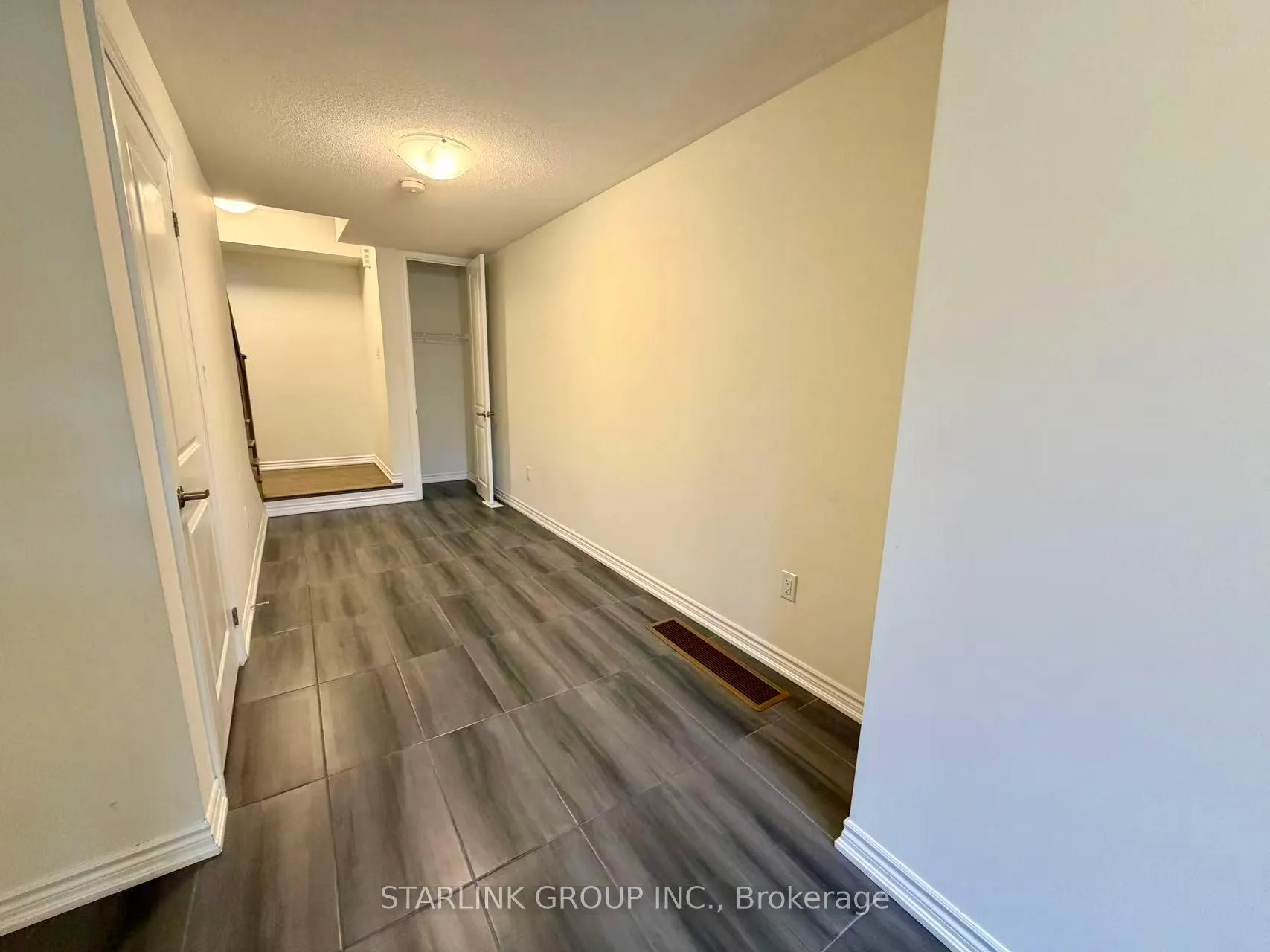 Photo 6 of 73 Therma Crescent, Markham, Victoria Square — HOMEH