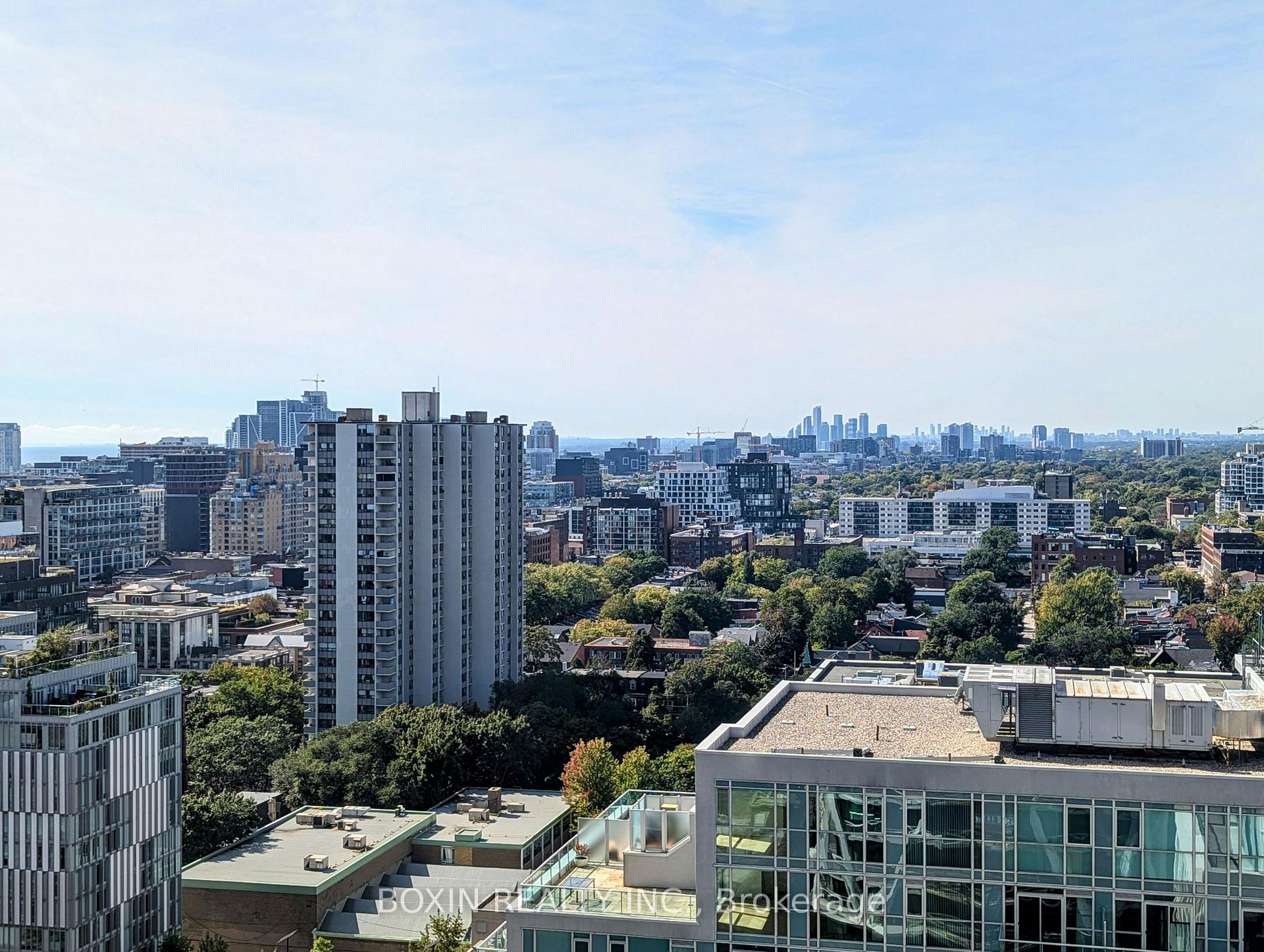 Photo 10 of Unit 1819, 230 Simcoe Street, Toronto, Kensington-Chinatown — HOMEH