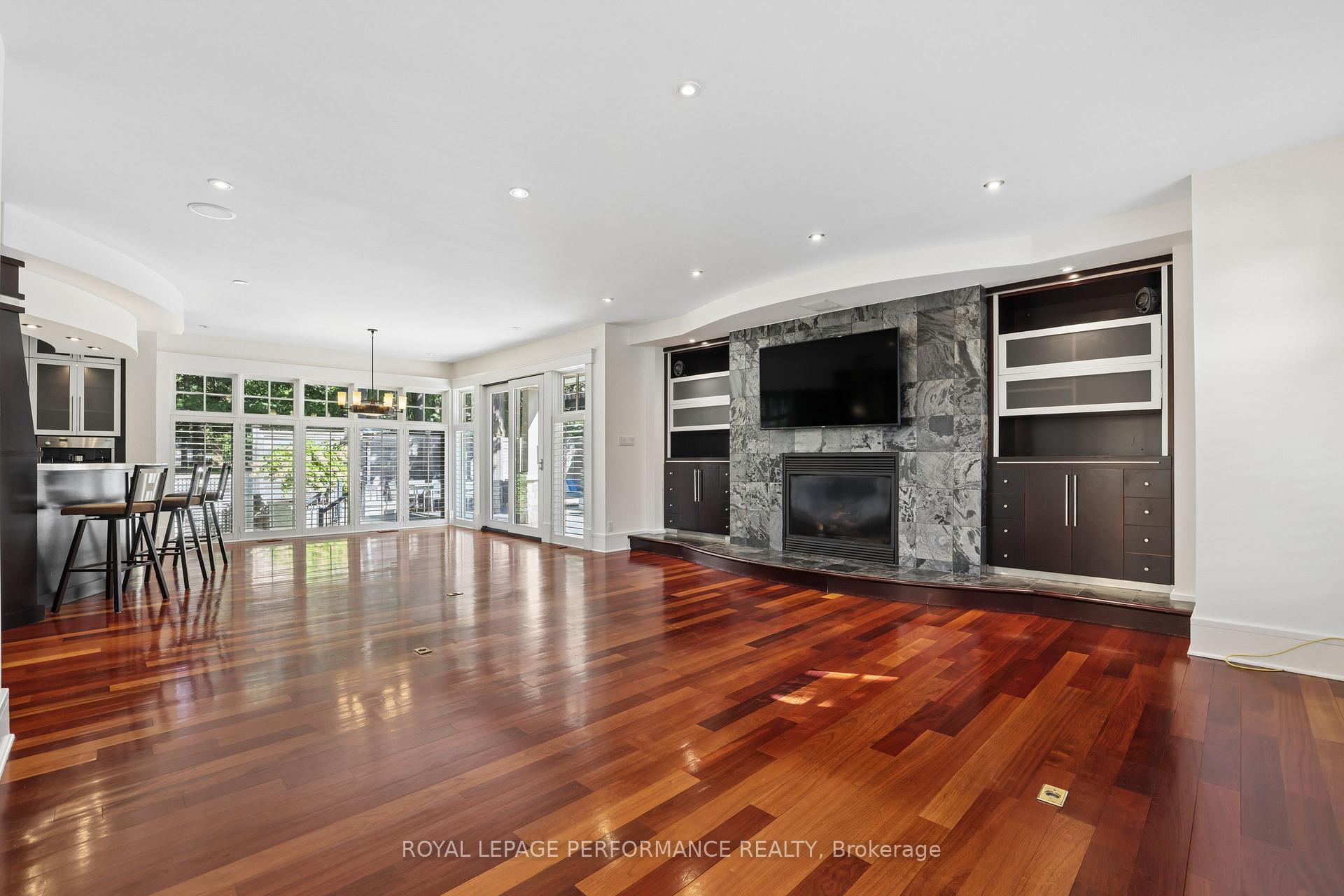 Photo 10 of 29 Mackinnon Road, Ottawa, Rockcliffe — HOMEH