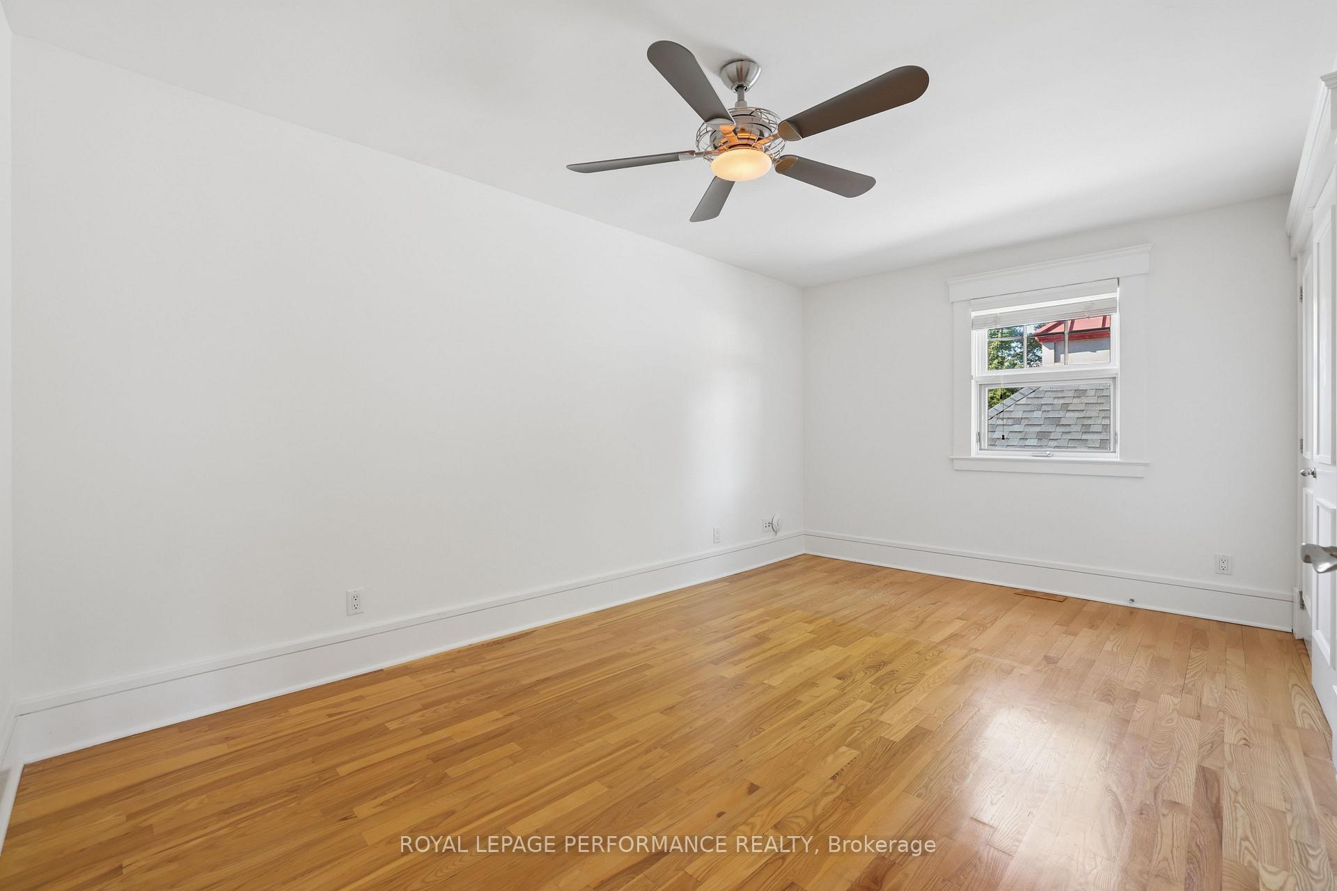 Photo 23 of 29 Mackinnon Road, Ottawa, Rockcliffe — HOMEH
