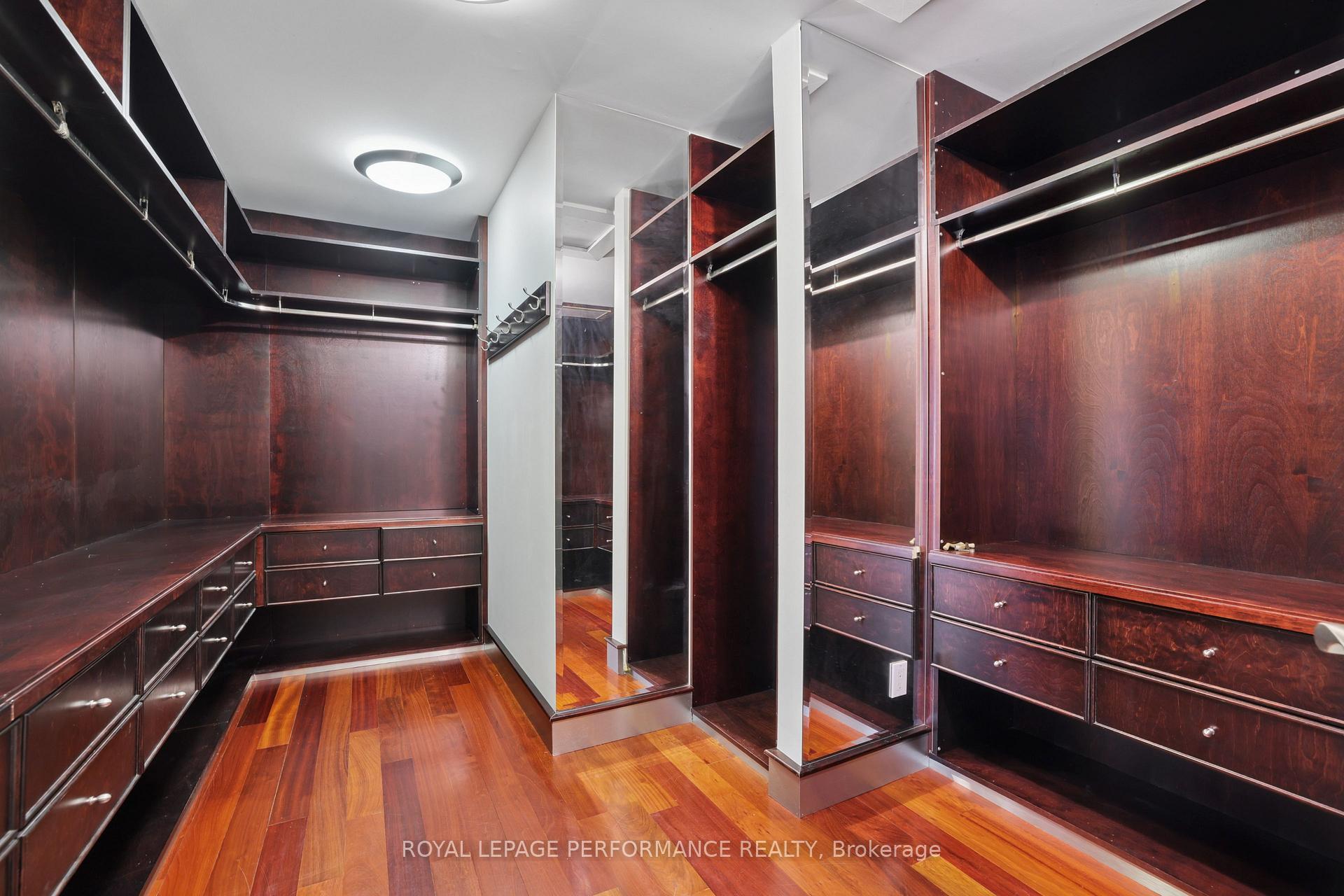 Photo 30 of 29 Mackinnon Road, Ottawa, Rockcliffe — HOMEH