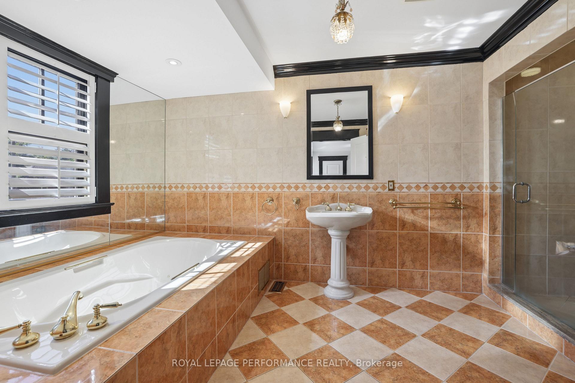 Photo 33 of 29 Mackinnon Road, Ottawa, Rockcliffe — HOMEH