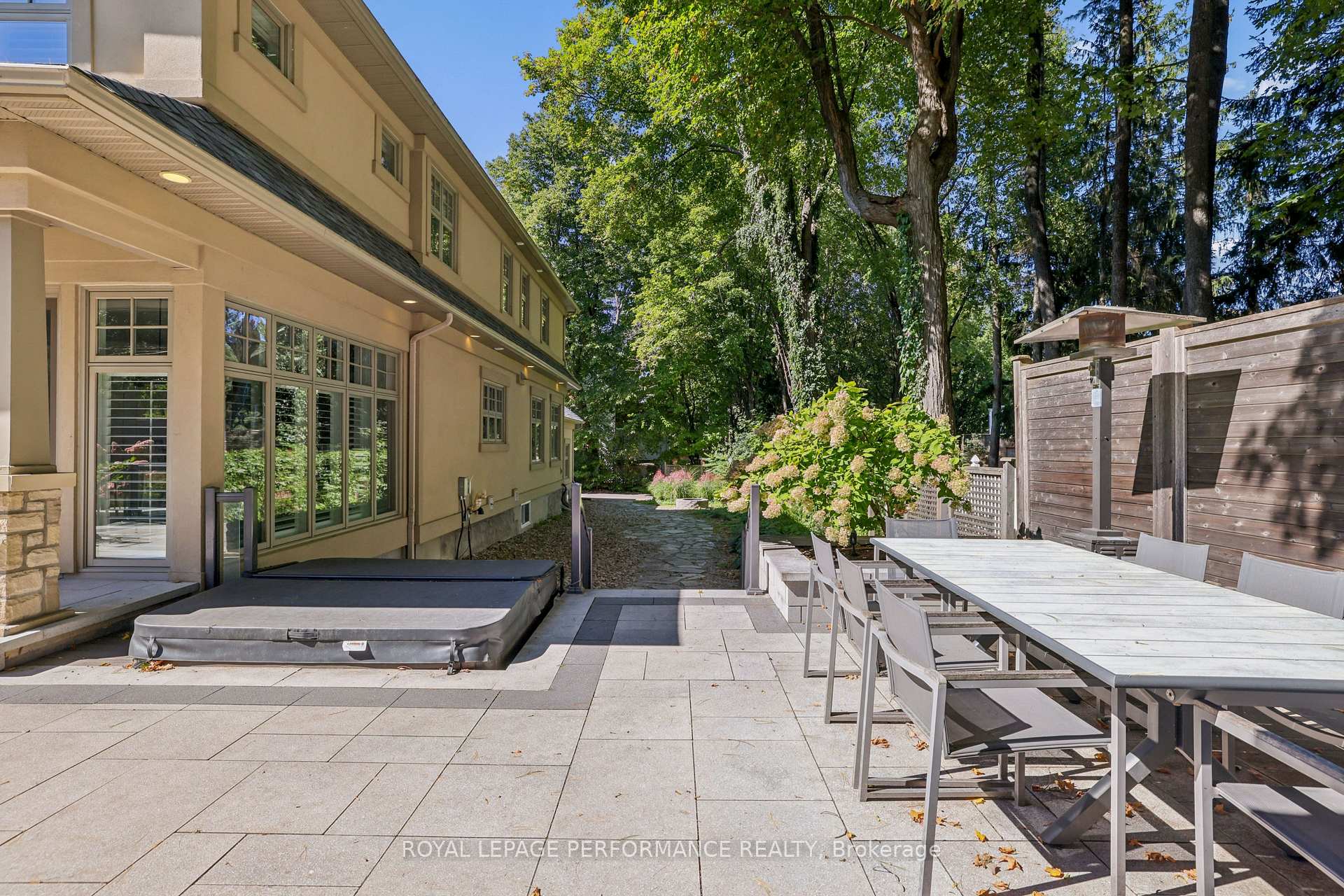 Photo 46 of 29 Mackinnon Road, Ottawa, Rockcliffe — HOMEH