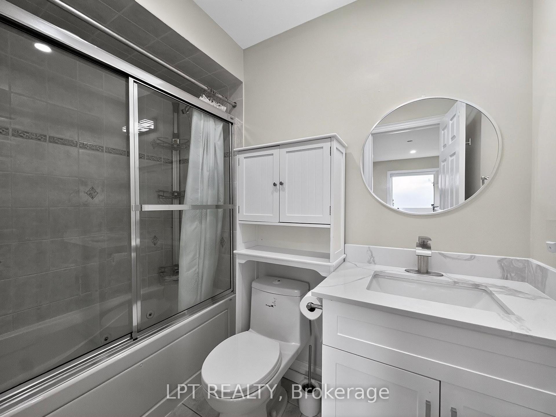 Photo 19 of 44 Cedar Lake Crescent, Brampton, Bram West — HOMEH