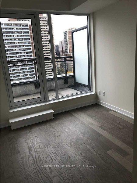 Photo 7 of Unit 1102, 17 Dundonald Street, Toronto, Church-Yonge Corridor — HOMEH