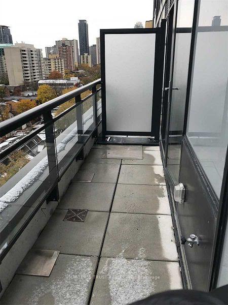 Photo 12 of Unit 1102, 17 Dundonald Street, Toronto, Church-Yonge Corridor — HOMEH