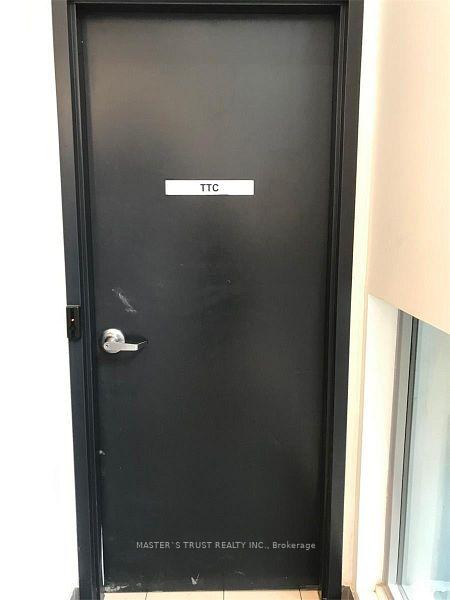 Photo 13 of Unit 1102, 17 Dundonald Street, Toronto, Church-Yonge Corridor — HOMEH