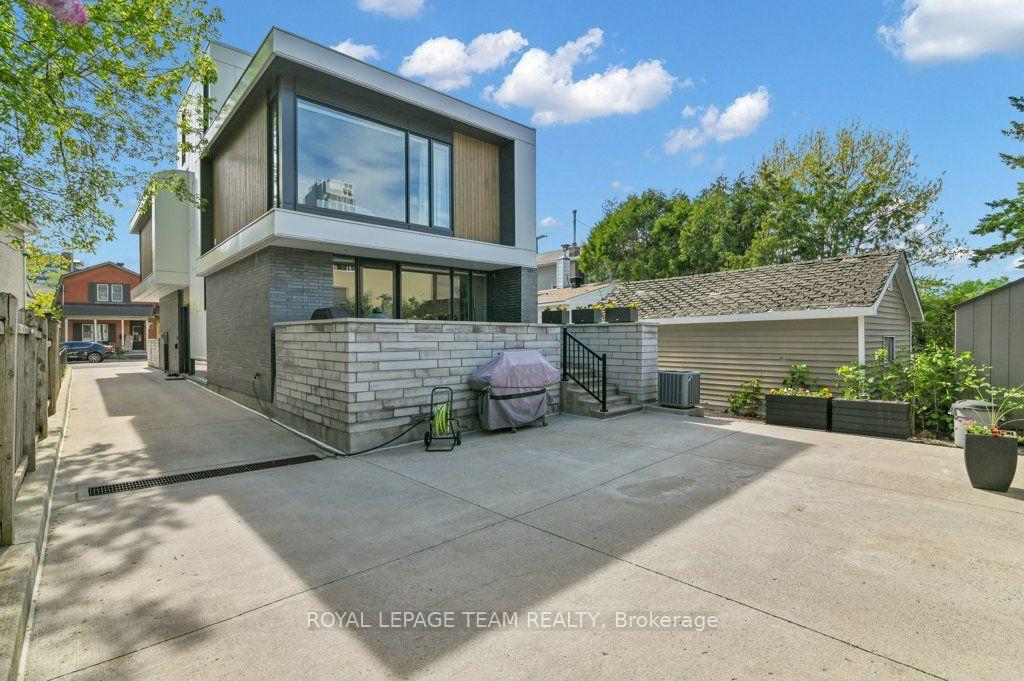 Photo 3 of 353 Winston Avenue, Ottawa, Westboro West — HOMEH